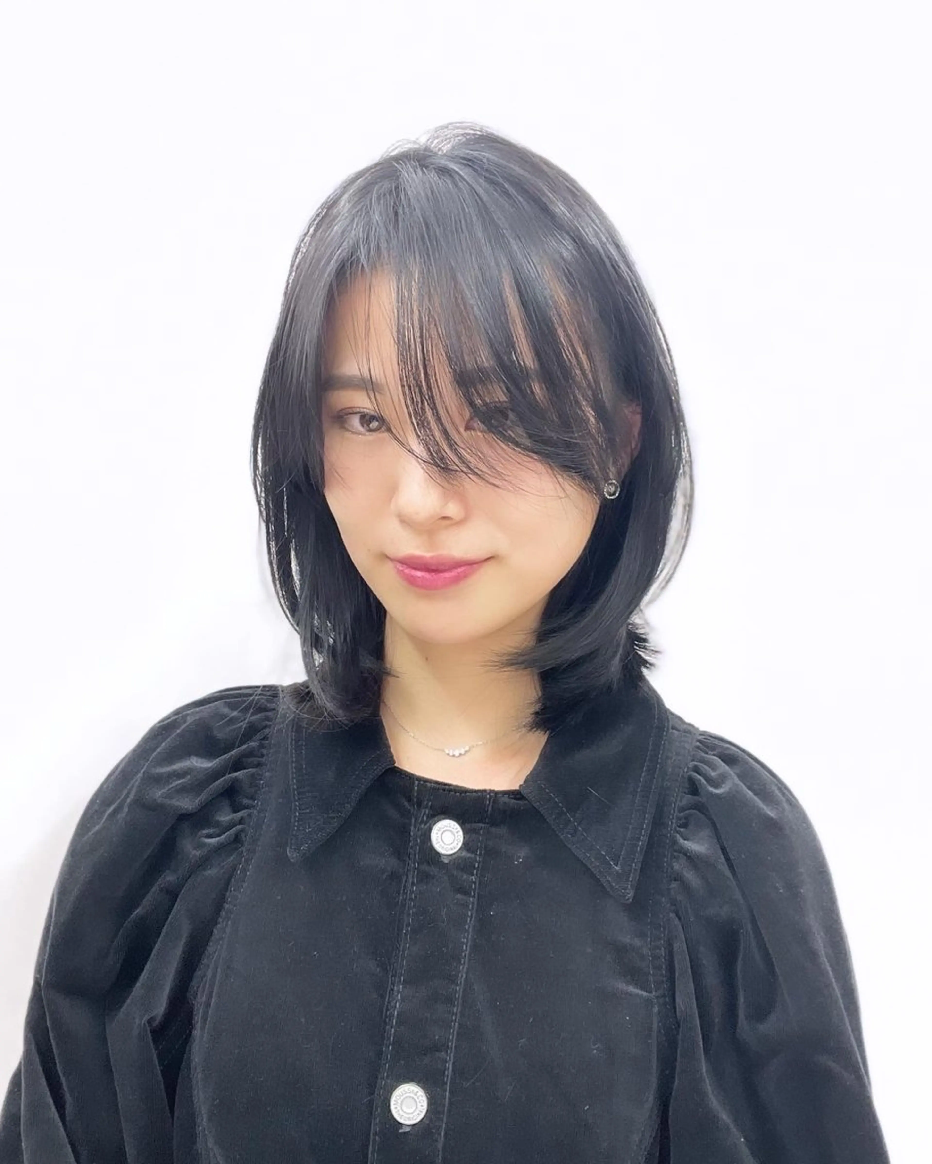 ミディアム カット ヘアカラー トリートメント レイヤーカット/ 堀匠吾のヘアスタイル