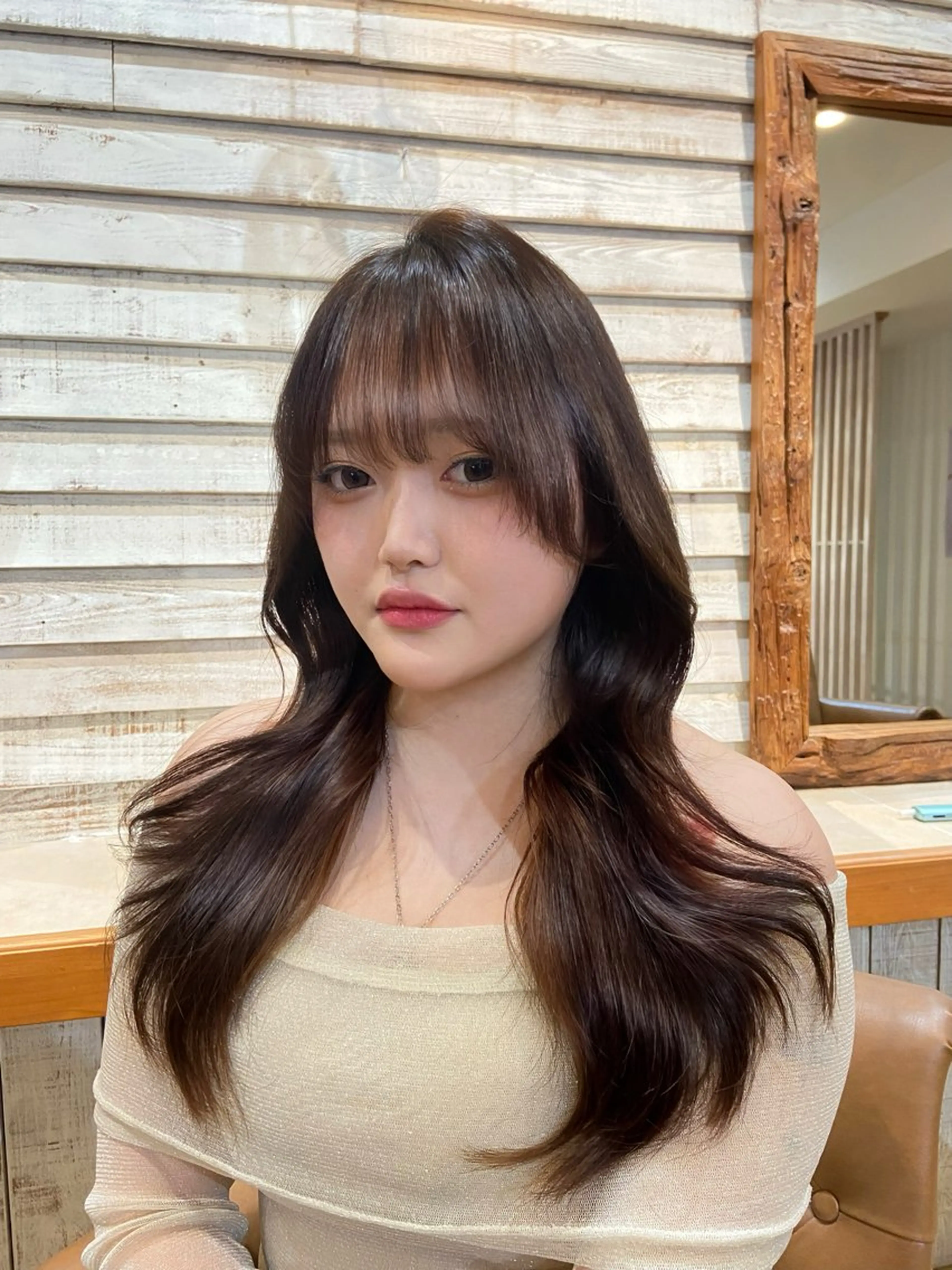 ロング カット ヘアカラー トリートメント 舩尾 凌のヘアスタイル