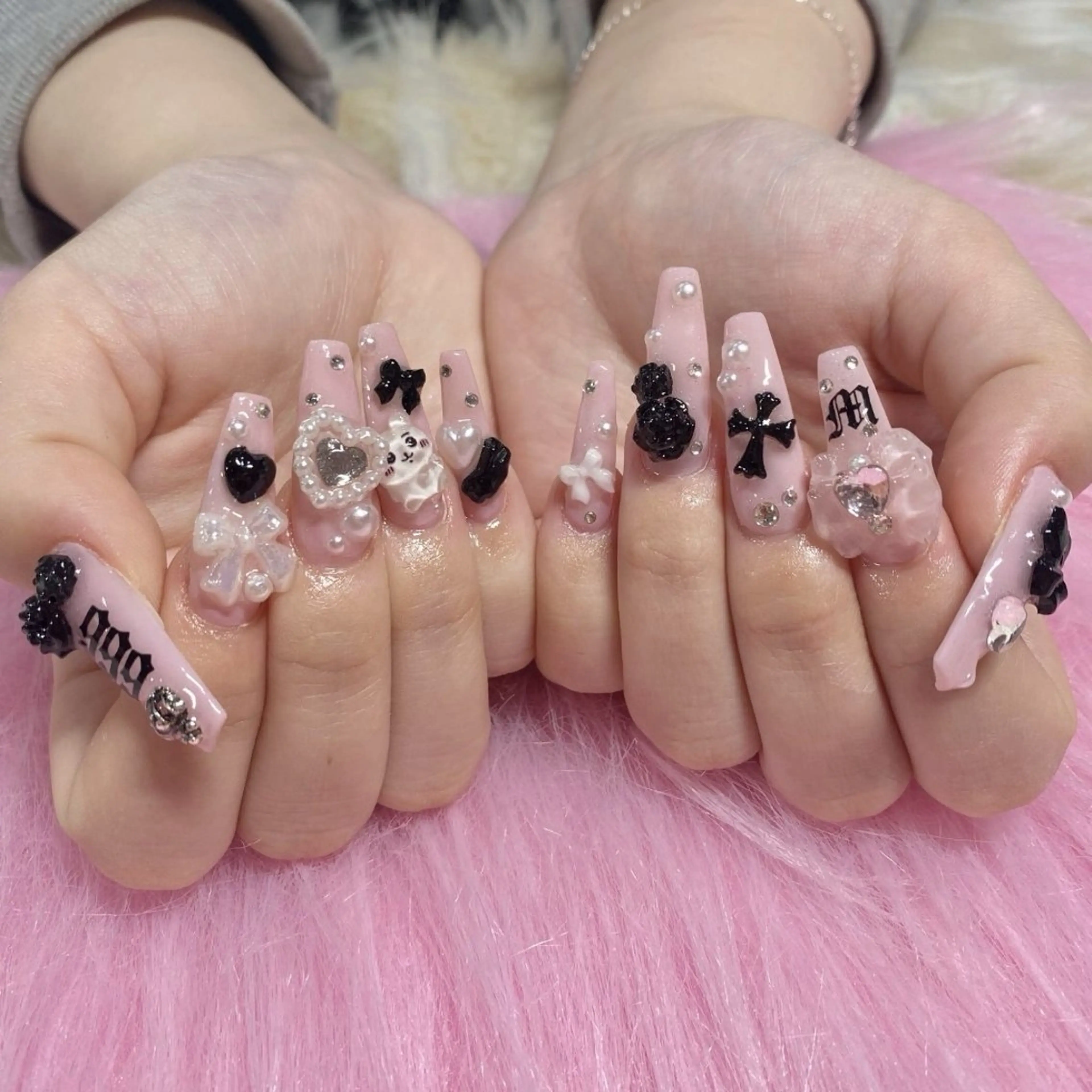 ネイル 長さ出し フレンチネイル ジェルネイル グラデーション ハート ハンドネイル Nail&eye Belire 新宿のネイルデザイン