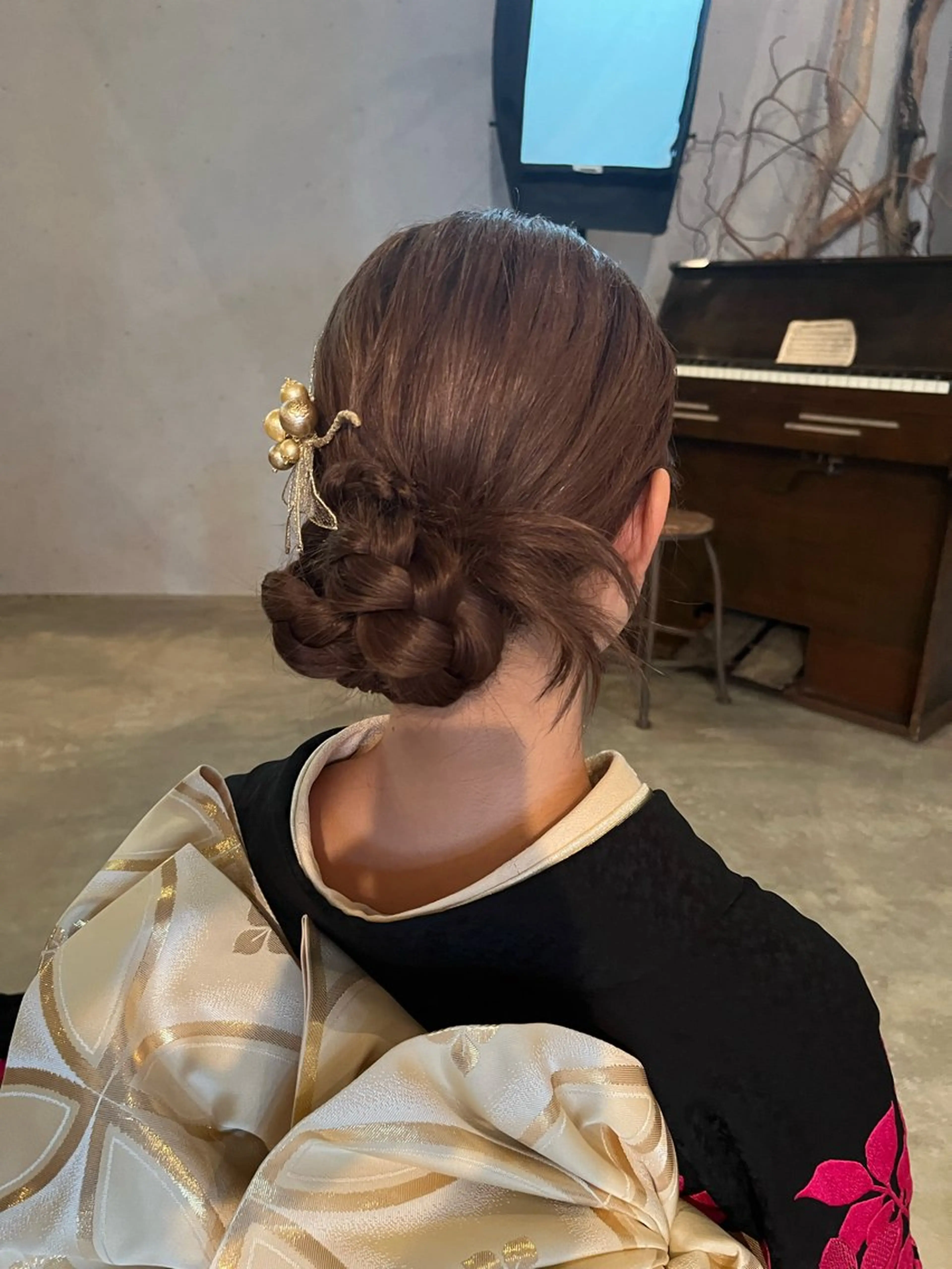 ロング ヘアアレンジ 川嶋 芽衣のヘアスタイル