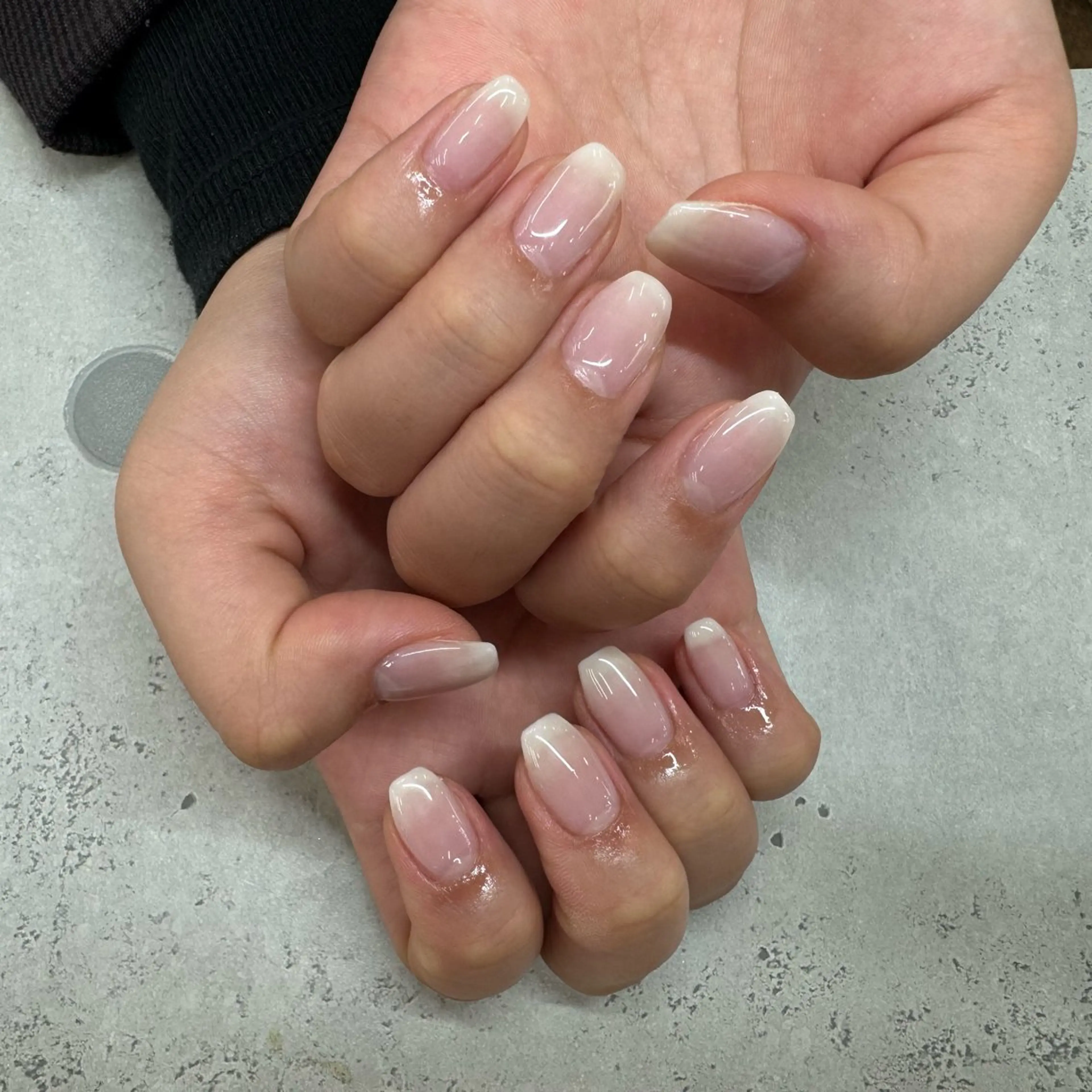 ネイル グラデーション MAXKELLY SAEのネイルデザイン