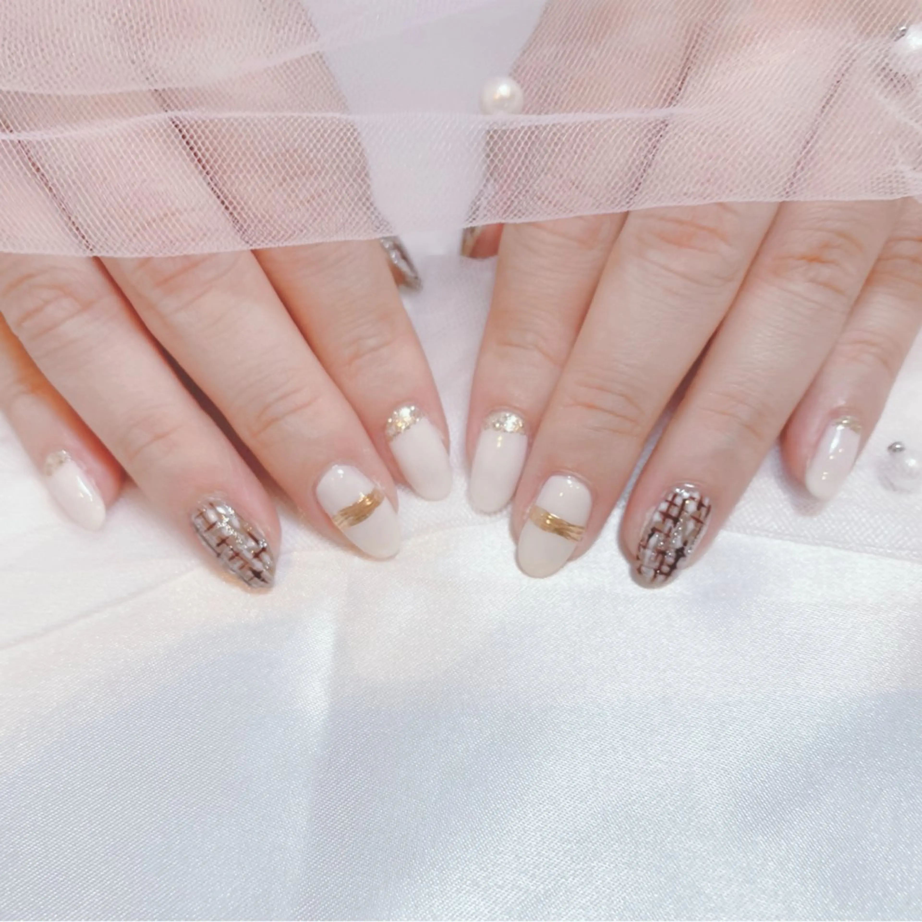 ミディアム ハンドネイル nail salon +A所属・Nail Salon +Aのネイルデザイン