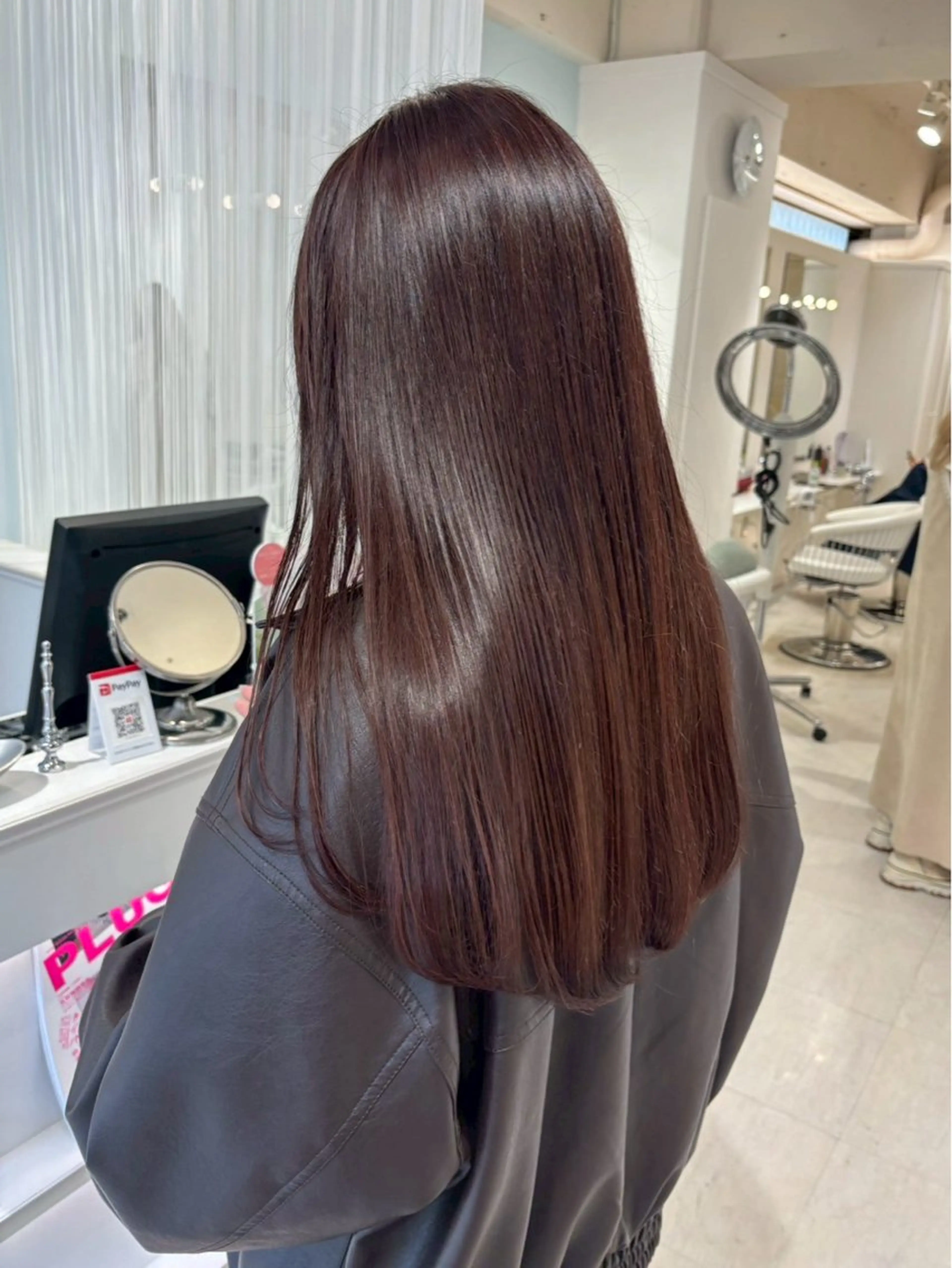 ロング カラー ParveMix 楠本結菜のヘアスタイル