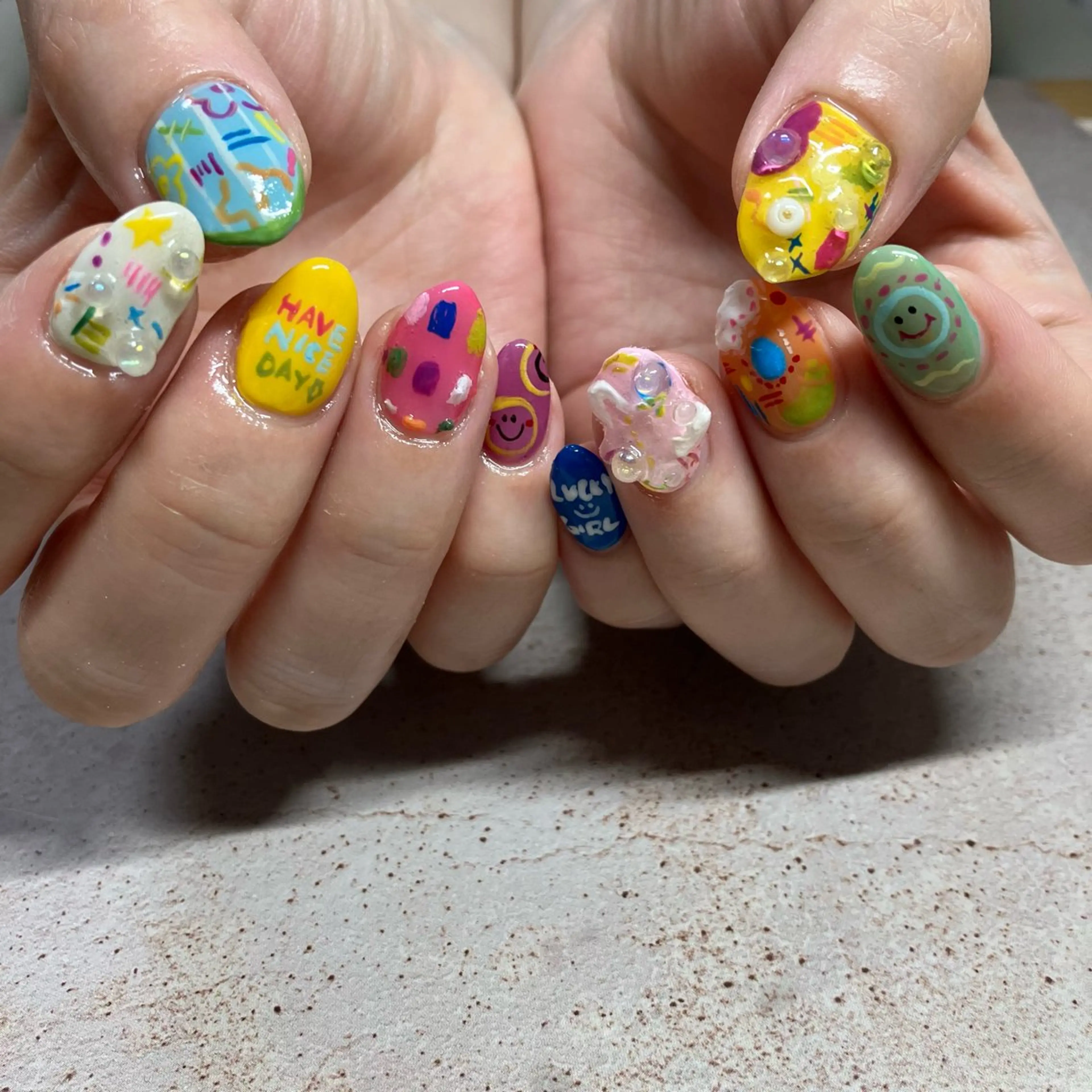 ネイル clocln / Suzukaのネイルデザイン