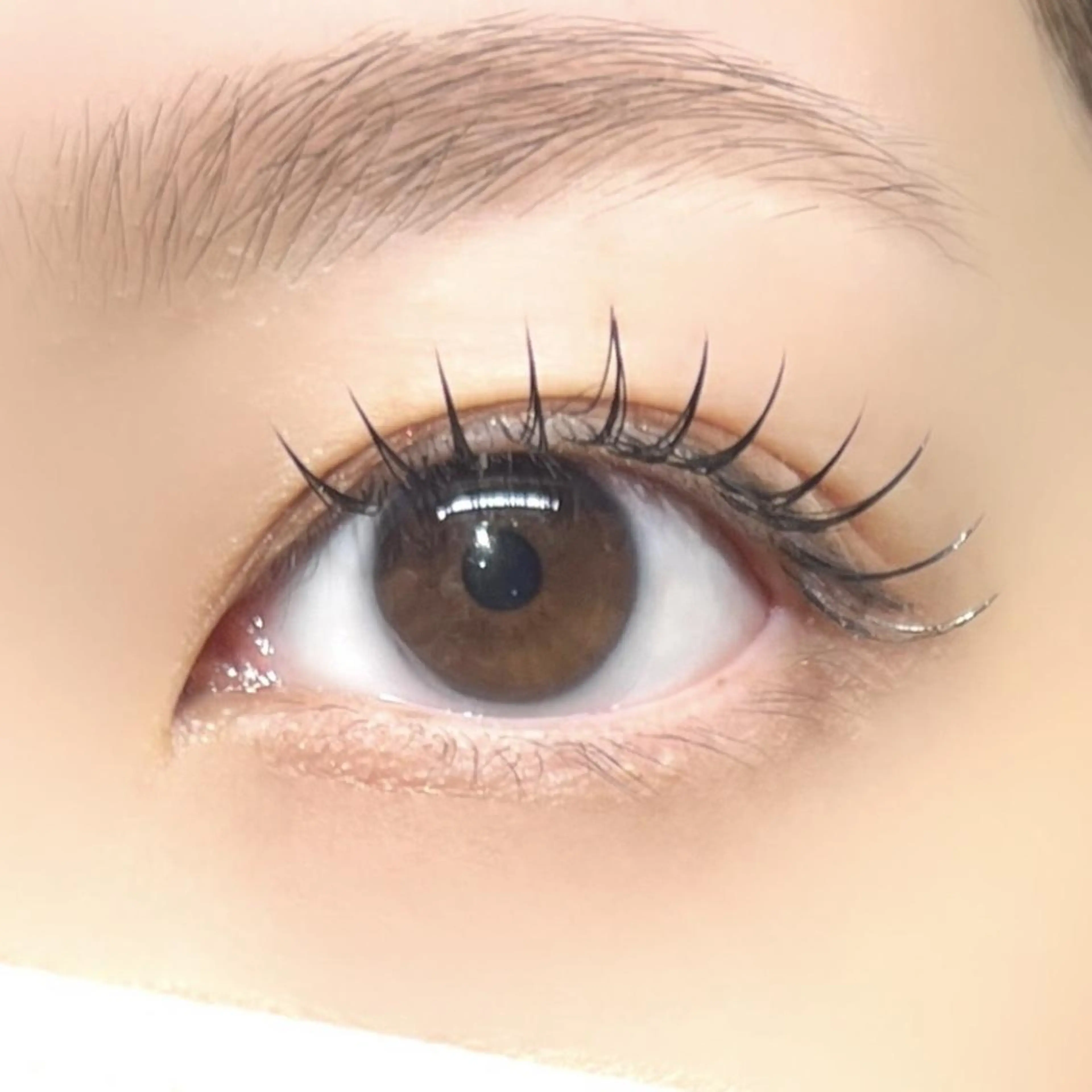 マツエク・マツパ 小林 巳峰の眉毛・アイブロウイメージ