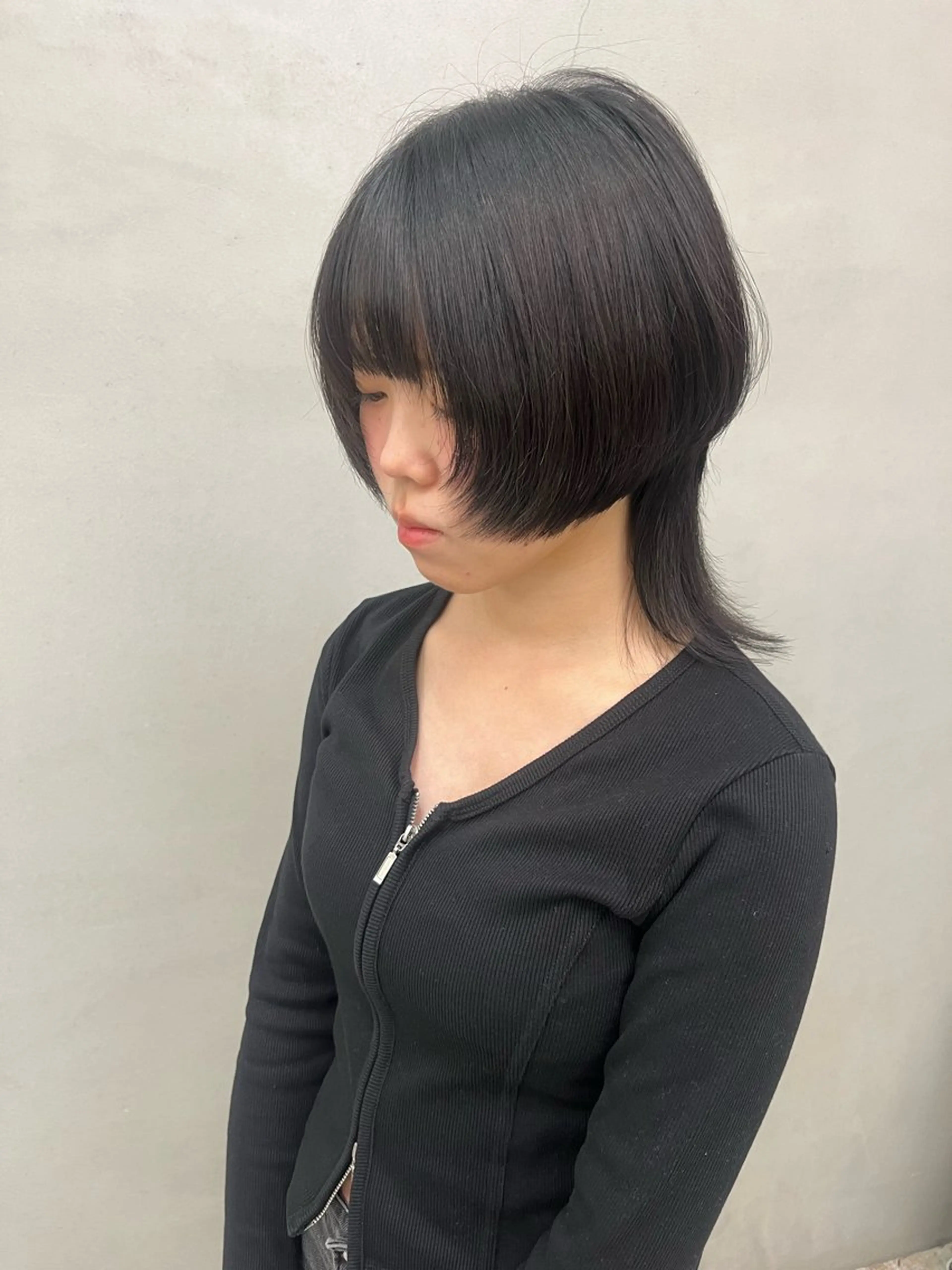 ロング Luce府中所属・透明感カラー🫧 ミクのヘアスタイル