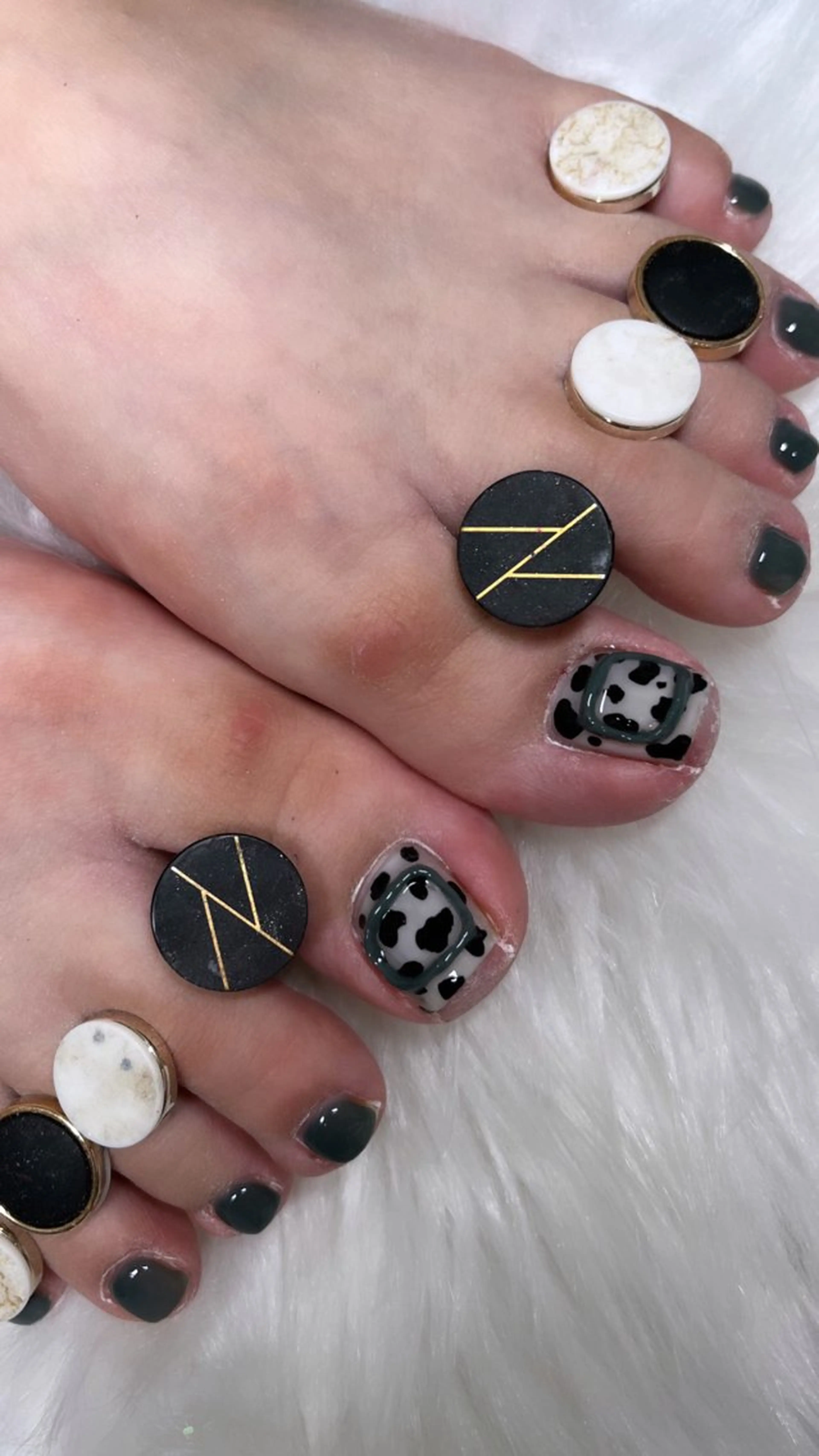 親指アートの写真