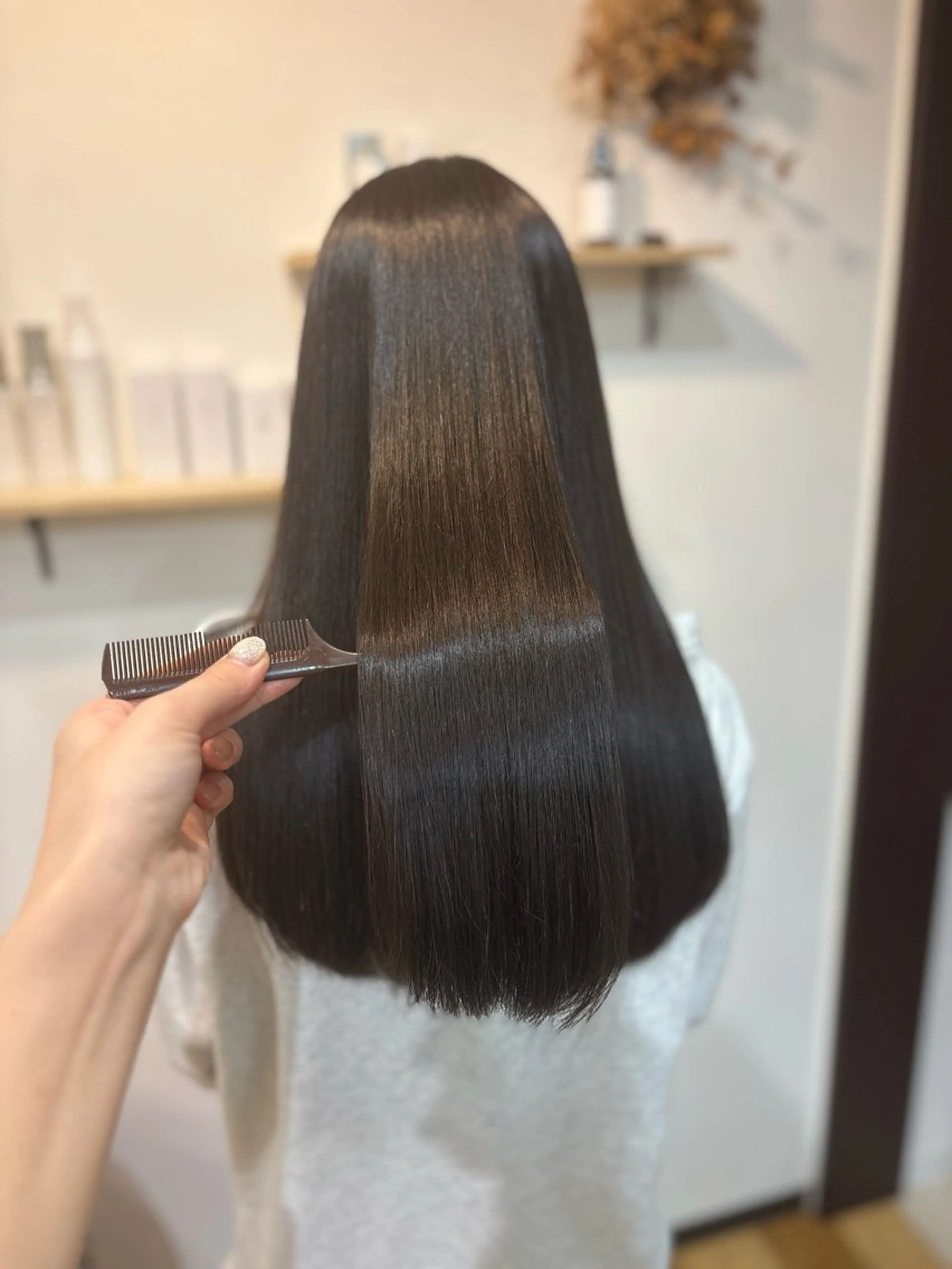 【髪にドラマを】髪質改善トリートメント✳︎広がりやうねりを抑え自然で柔らかな髪に。ツヤ感もup✴︎✳︎の写真