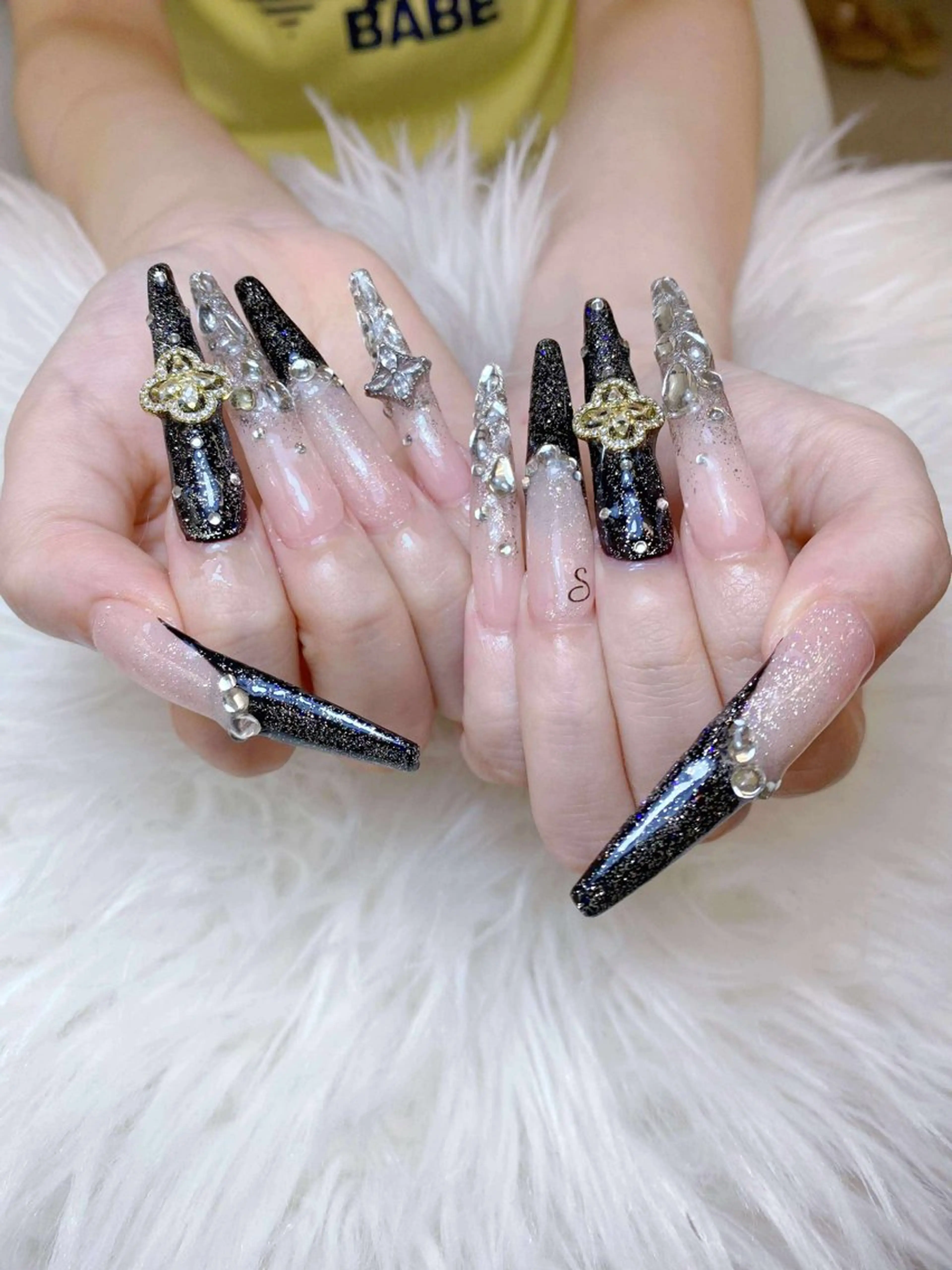 ネイル アートネイル オーロラネイル チークネイル 長さ出し フットネイル Noiranail_ studio川越西口のネイルデザイン