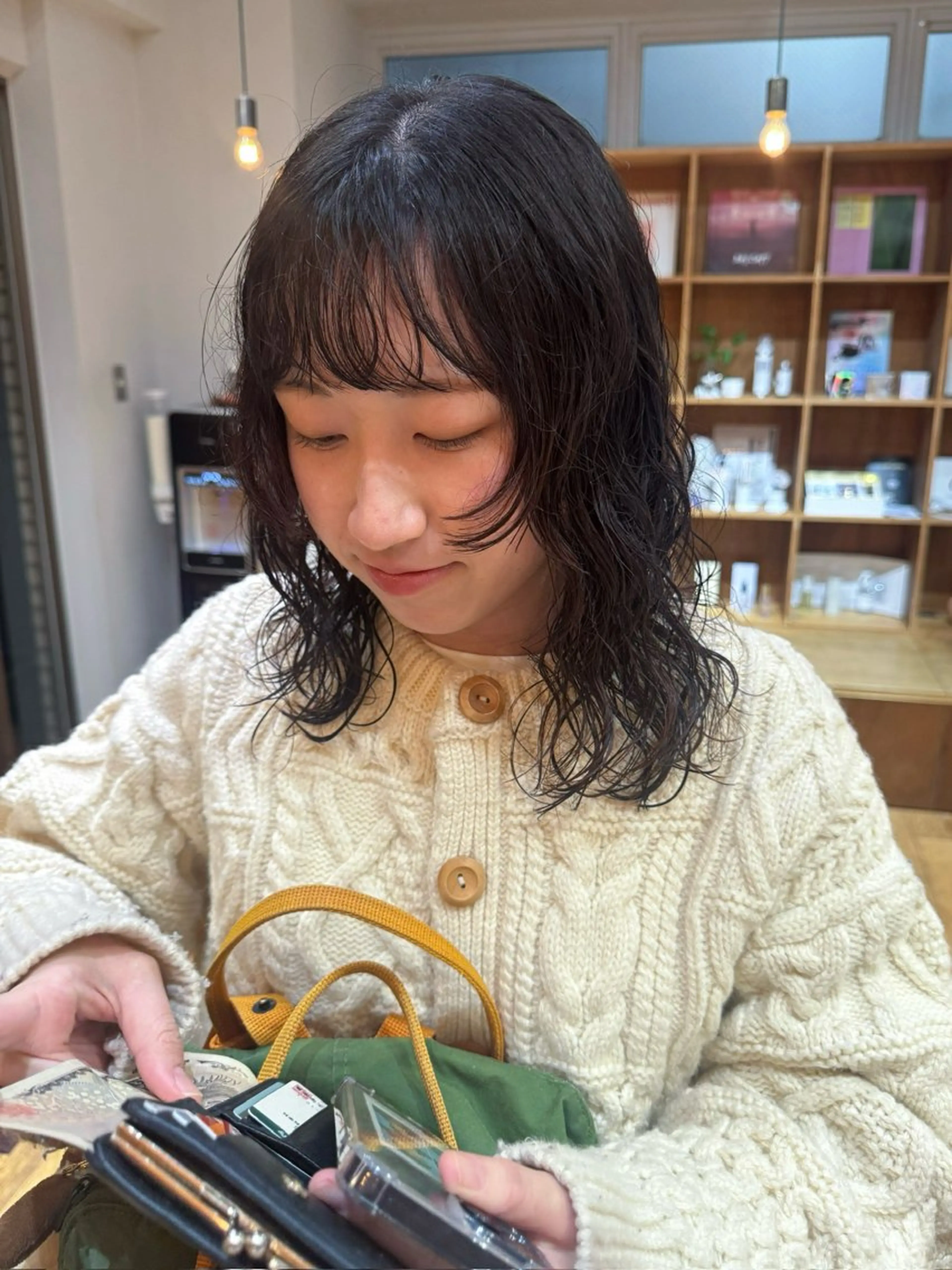 ミディアム パーマ カット パーマ 大橋 芽衣のヘアスタイル