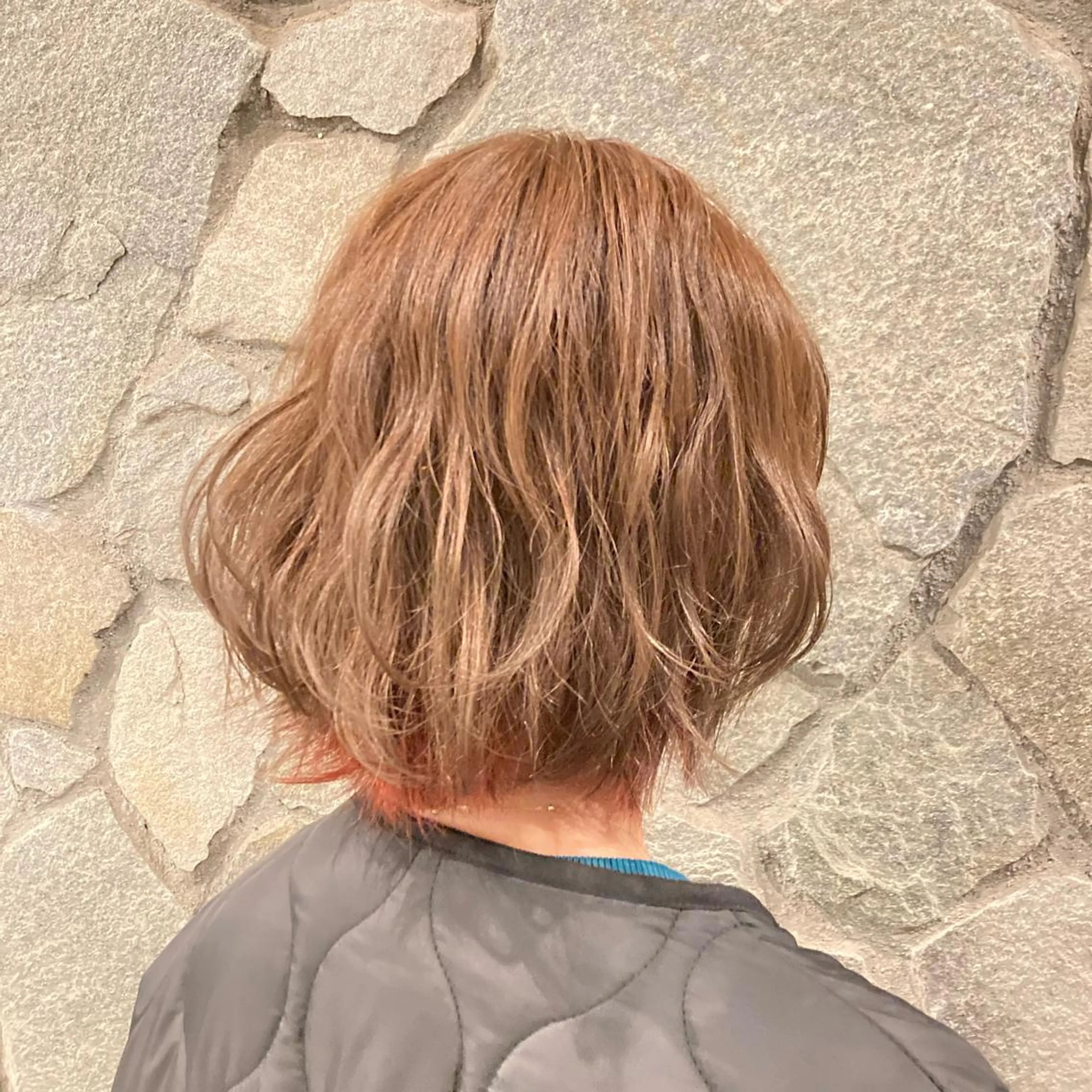 ショート カラー 野村 ゆいのヘアスタイル