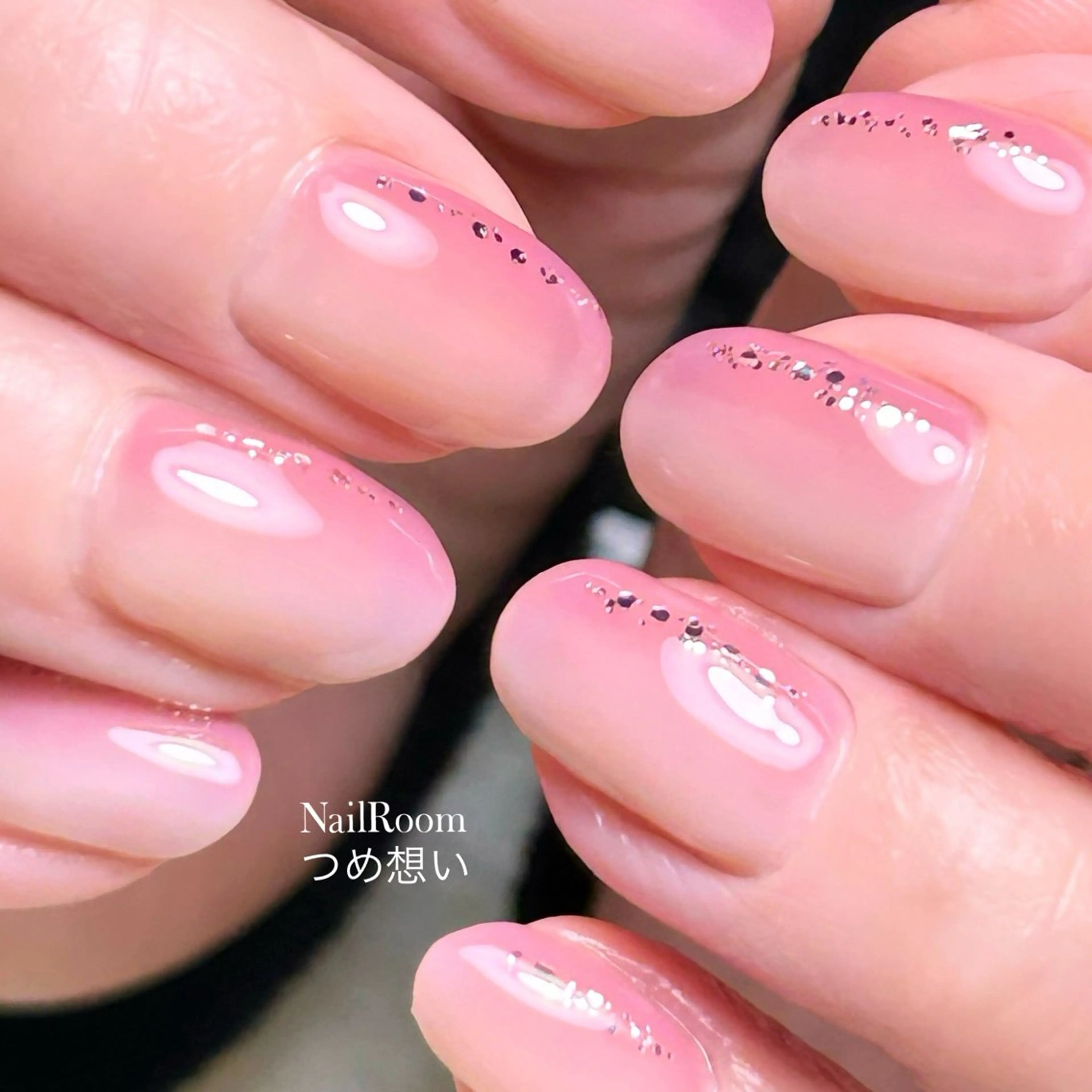 ネイル ラメ(グリッター) シルバー 春ネイル NailRoom つめ想いのネイルデザイン