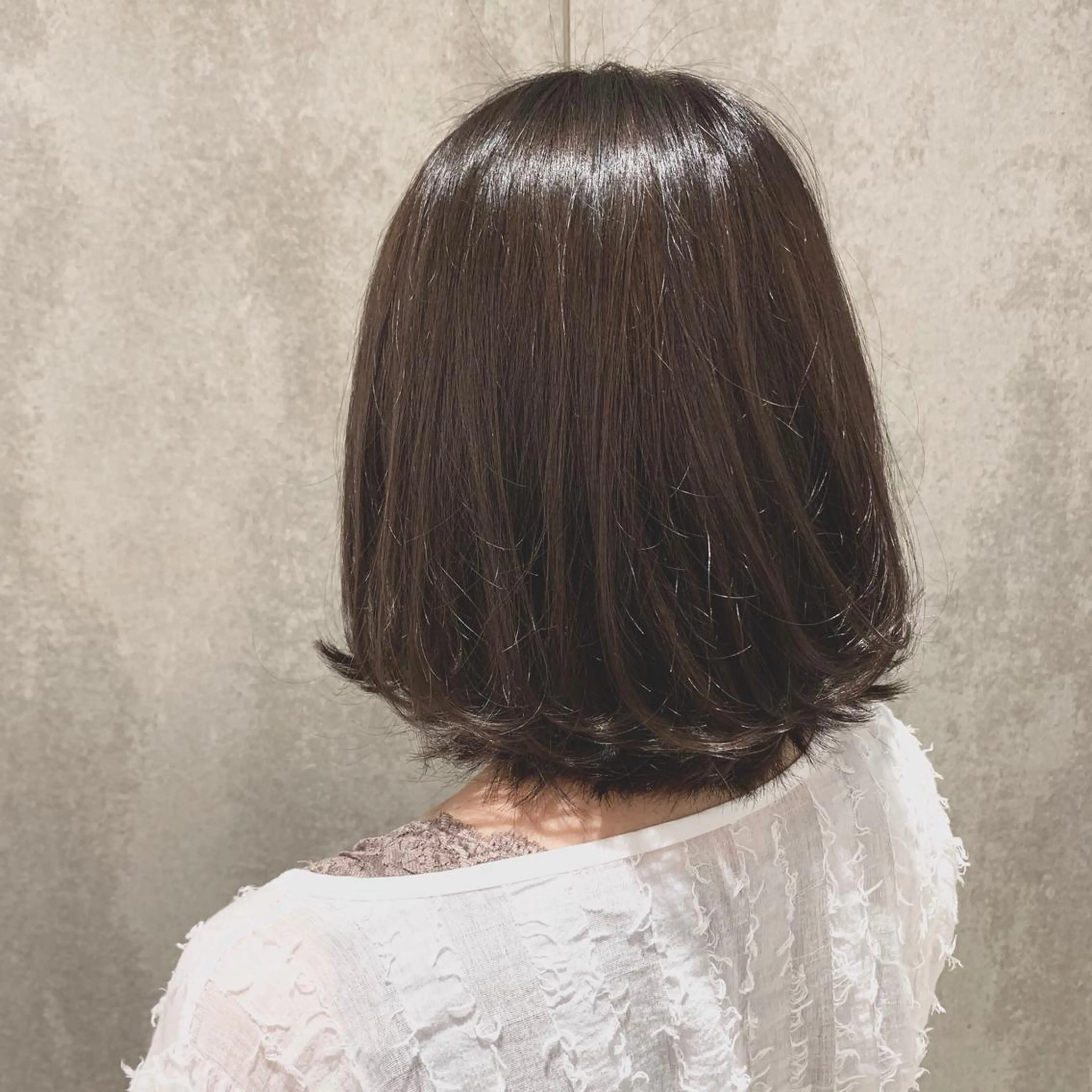 ミディアム カラー アッシュ アッシュブラウン ブラウンカラー ルームスつかしん店所属・宮村 勇希のヘアスタイル