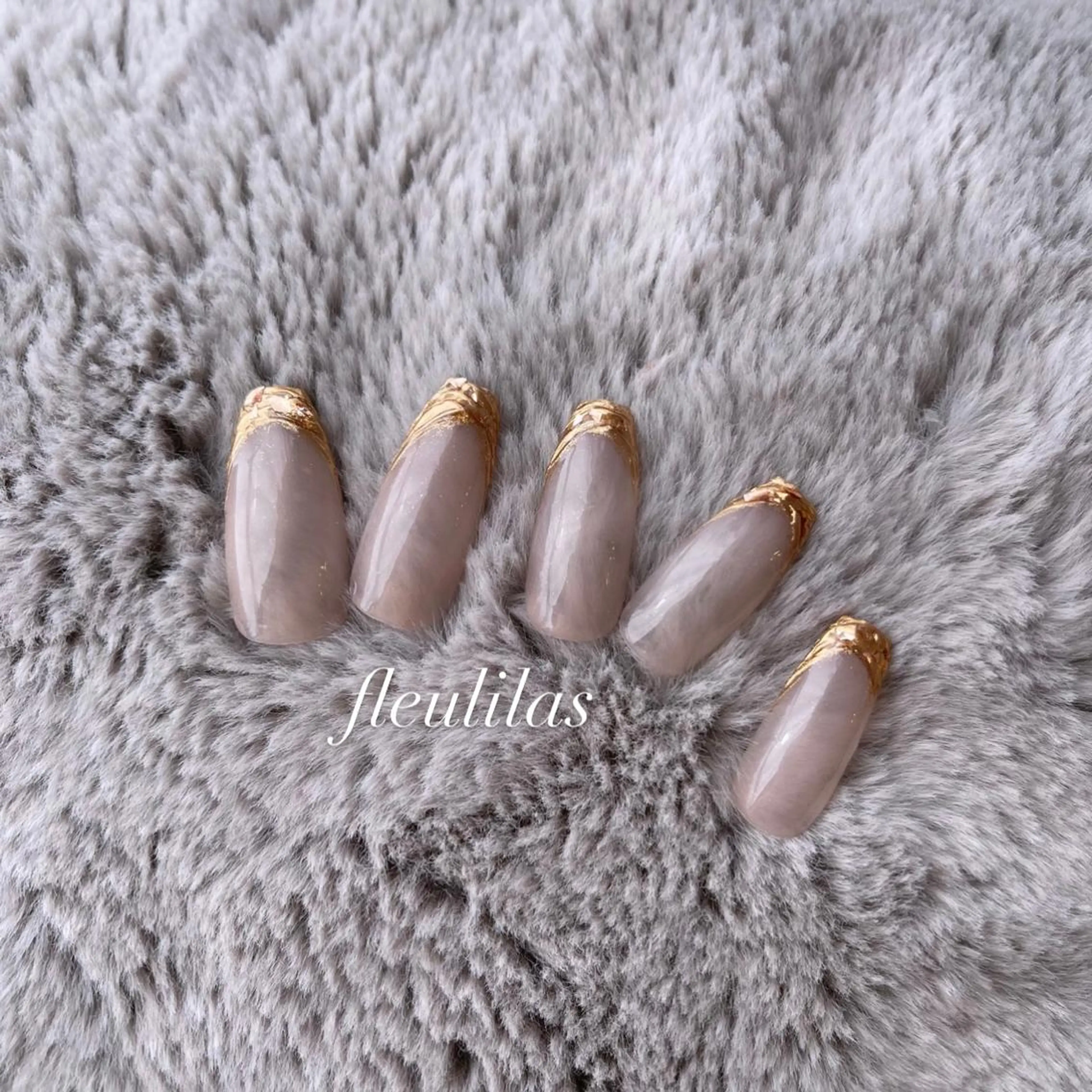 ネイル フレンチネイル ガラスフレンチ ニュアンスネイル fleulilas 松葉のその他イメージ