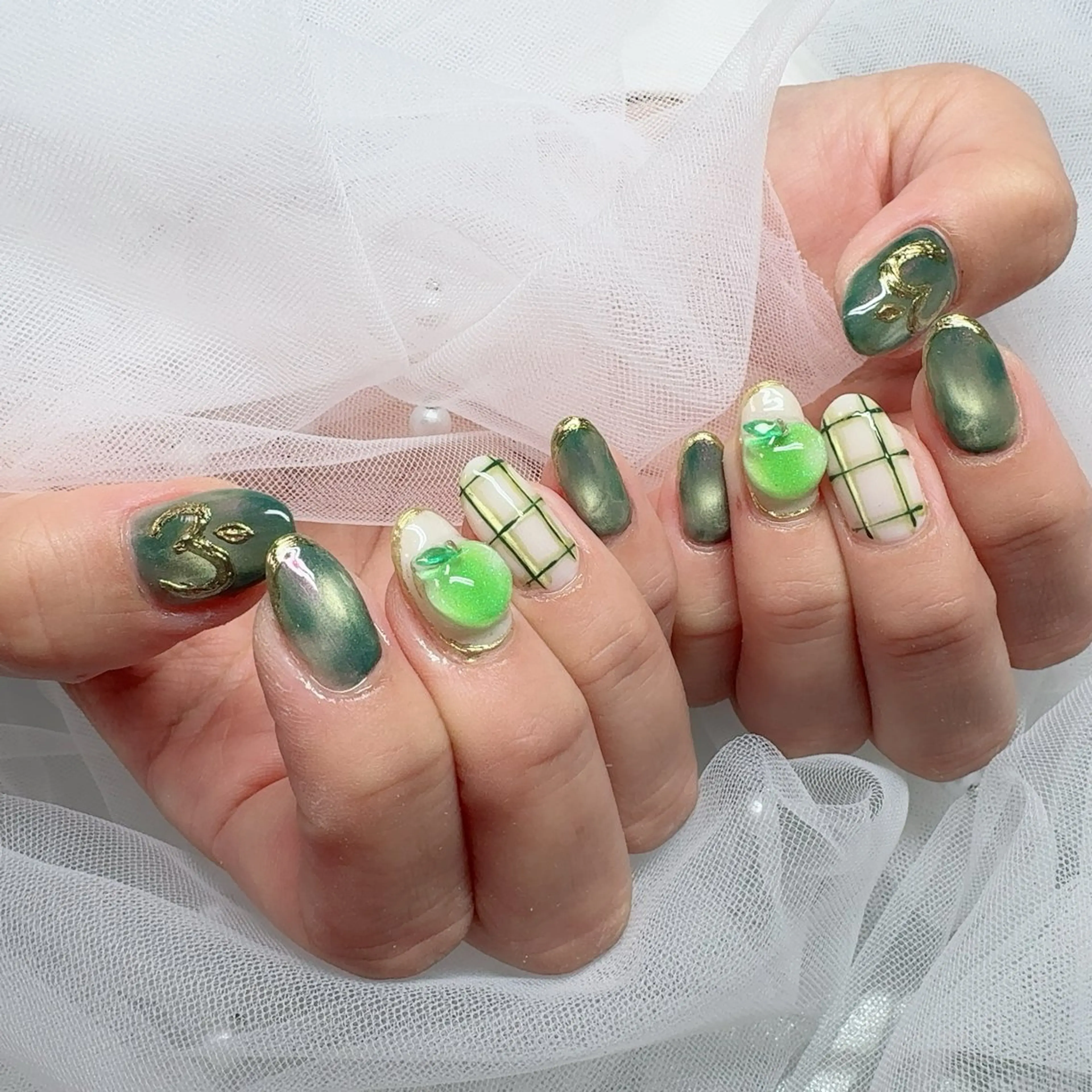 ネイル 長さ出し ジェルネイル 韓国ネイル 持ち込み ニュアンスネイル ハンドネイル NailSpace 猫のいるネイルサロンのネイルデザイン