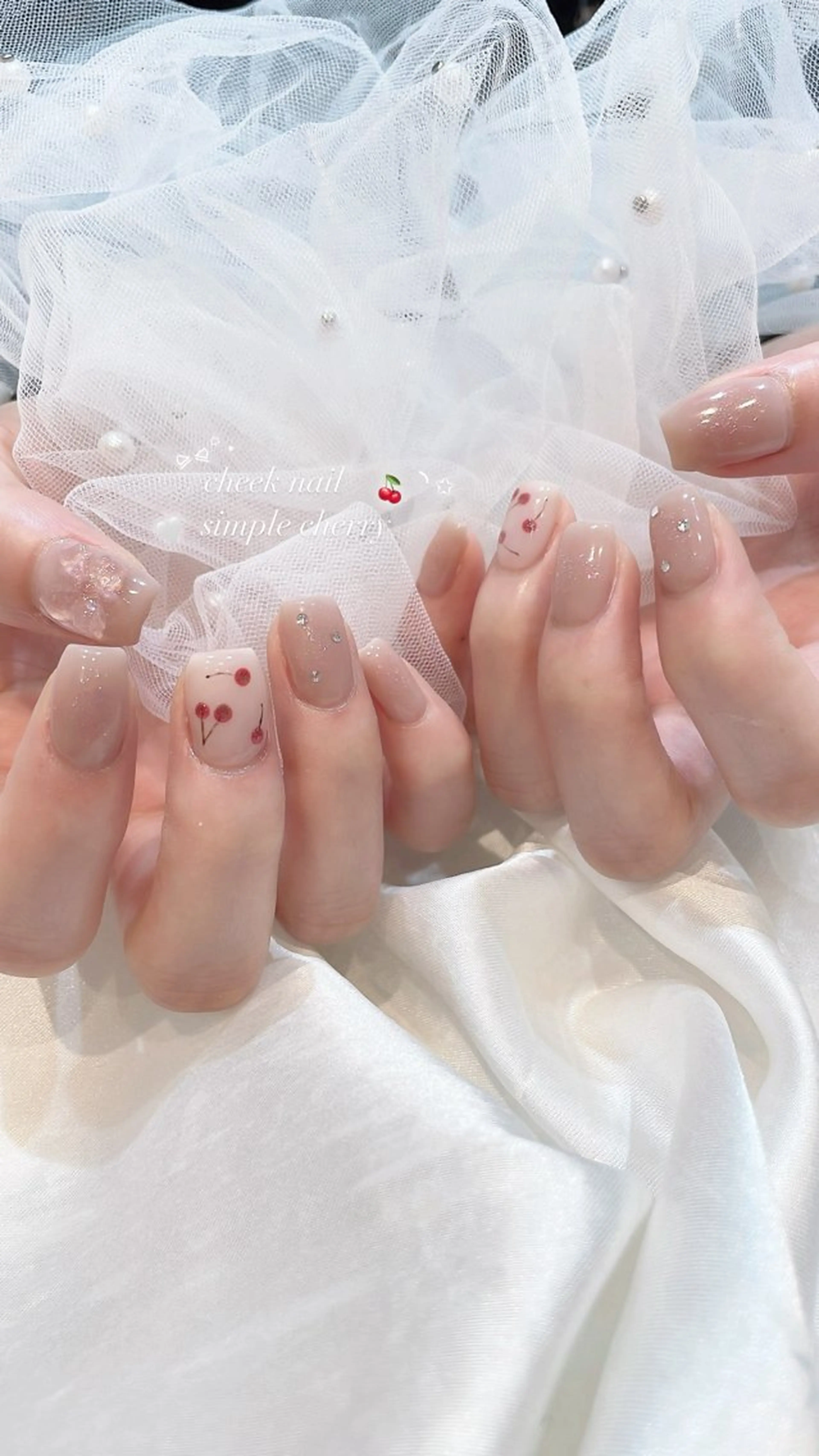 ネイル ハンドネイル classic 新横浜所属・山田 暉のネイルデザイン