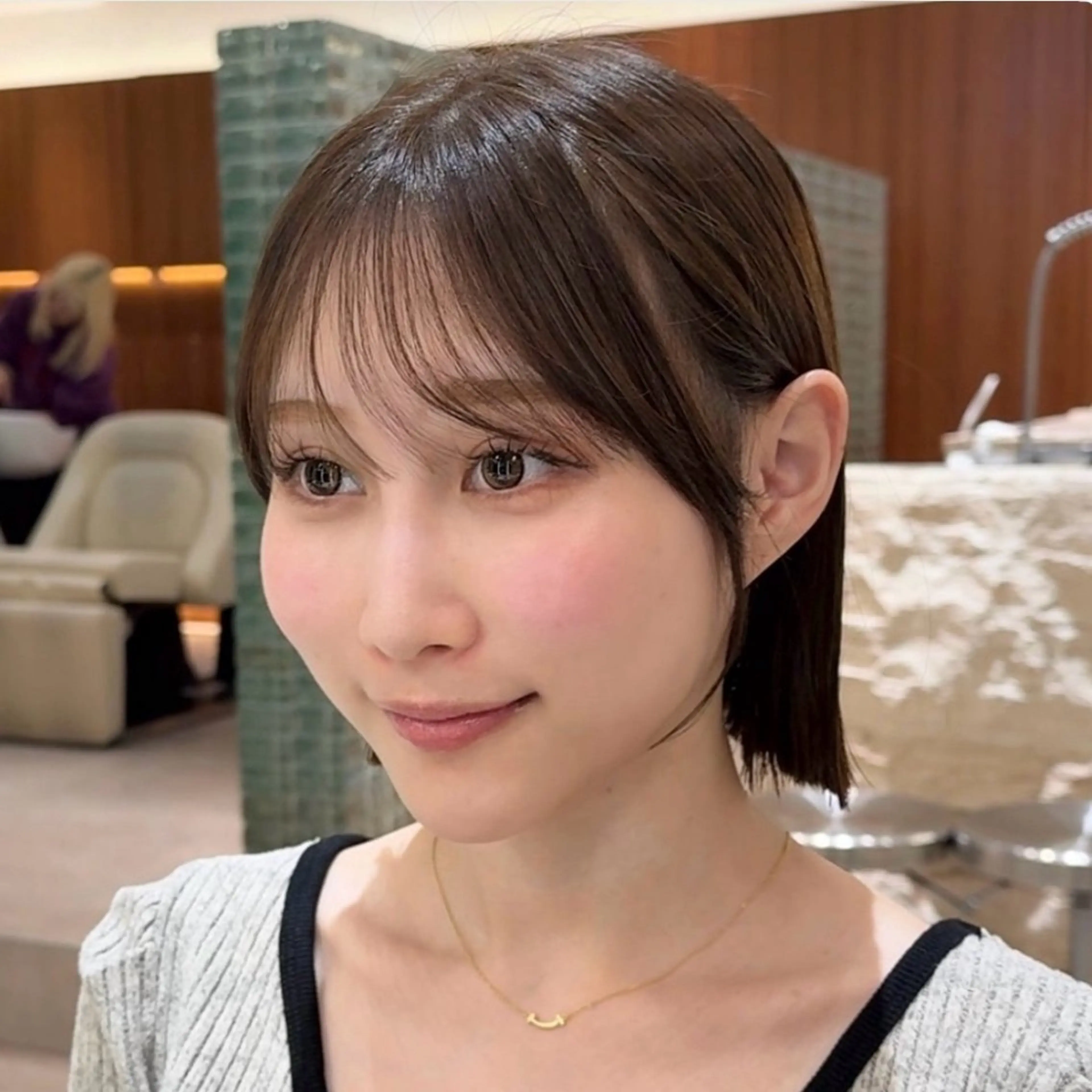 ミディアム カラー 切りっぱなしボブ ショートボブ ボブレイヤー 透明感カラー ボブ カット ヘアカラー トリートメント 渋谷ボブ/レイヤー ボブ田中航平のヘアスタイル