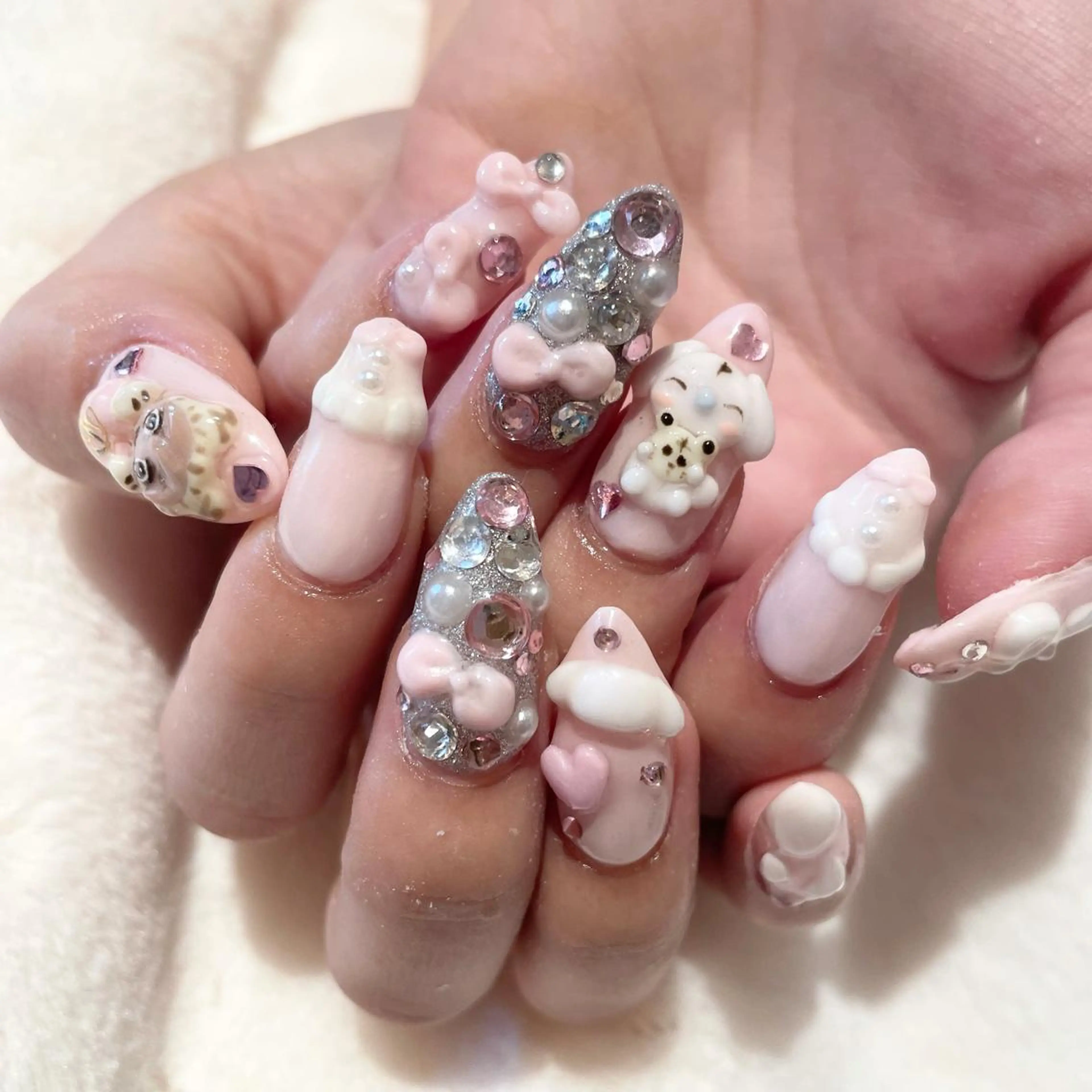 ネイル ドライヘッドスパ 名古屋駅徒歩5分のエステ・リラクイメージ