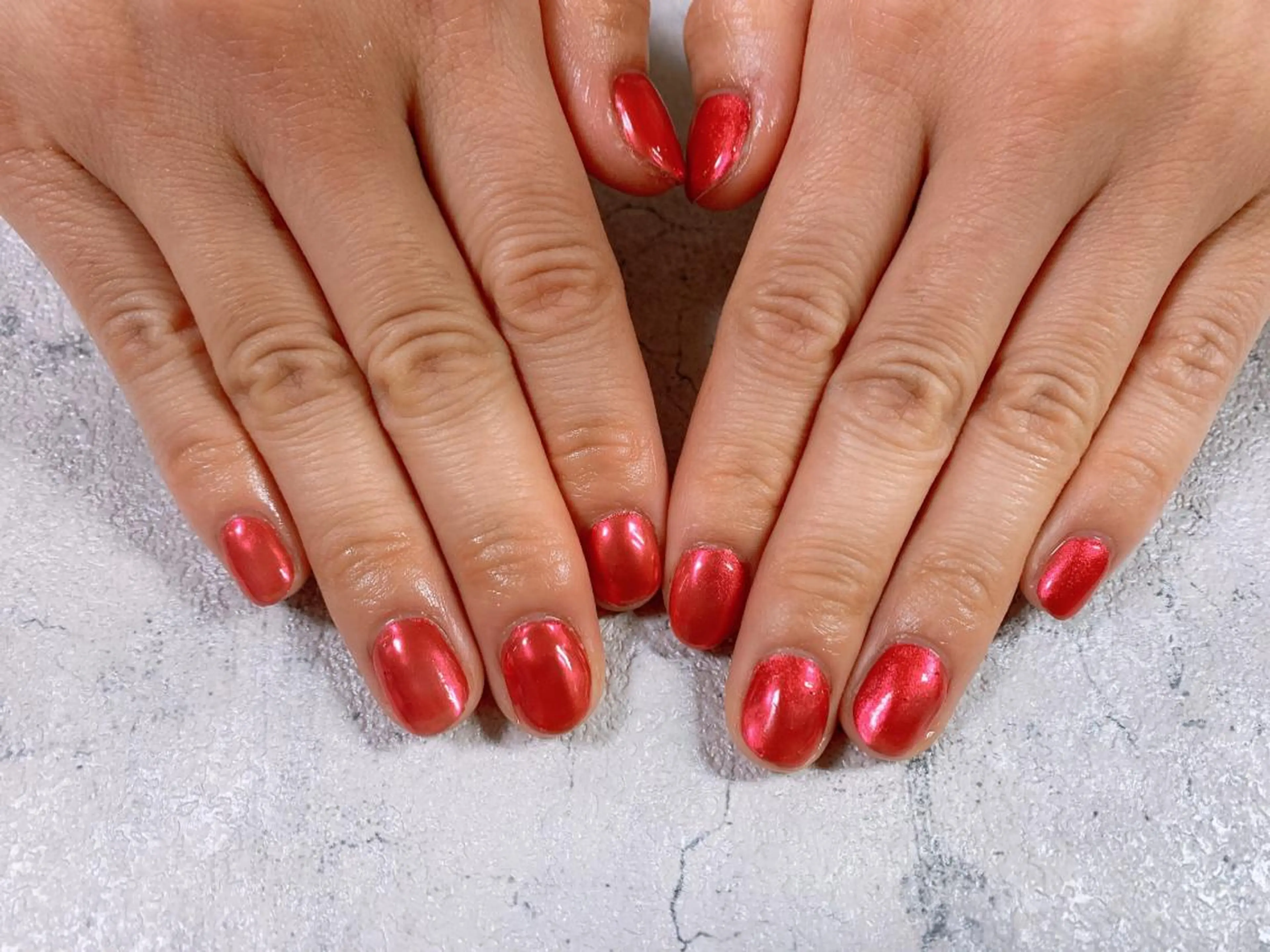 ネイル ミラーネイル 赤色 kikinail 溝の口のネイルデザイン