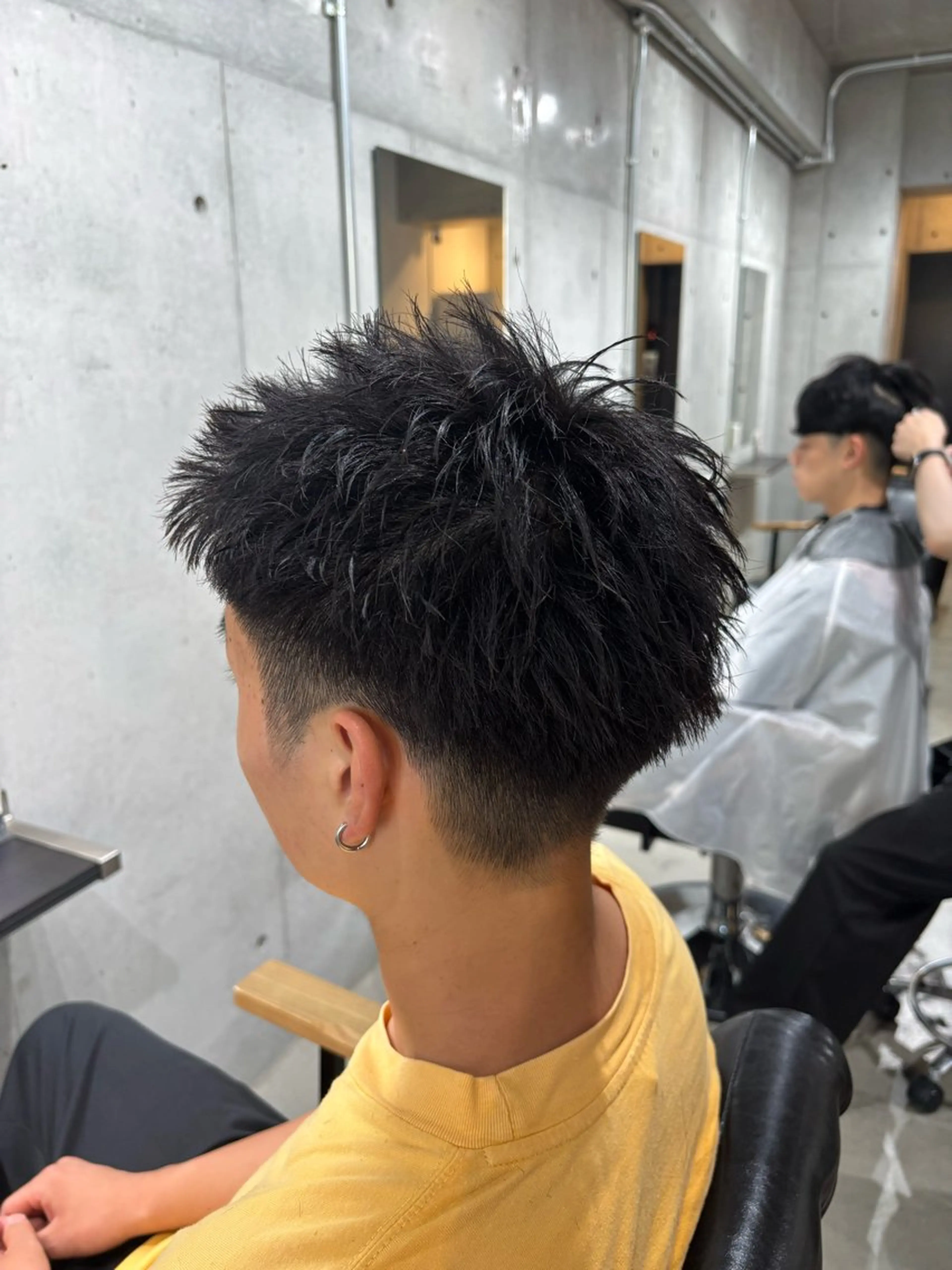 パーマ メンズ スパイキーショート 韓国&メンズウルフ 高森蓮のヘアスタイル