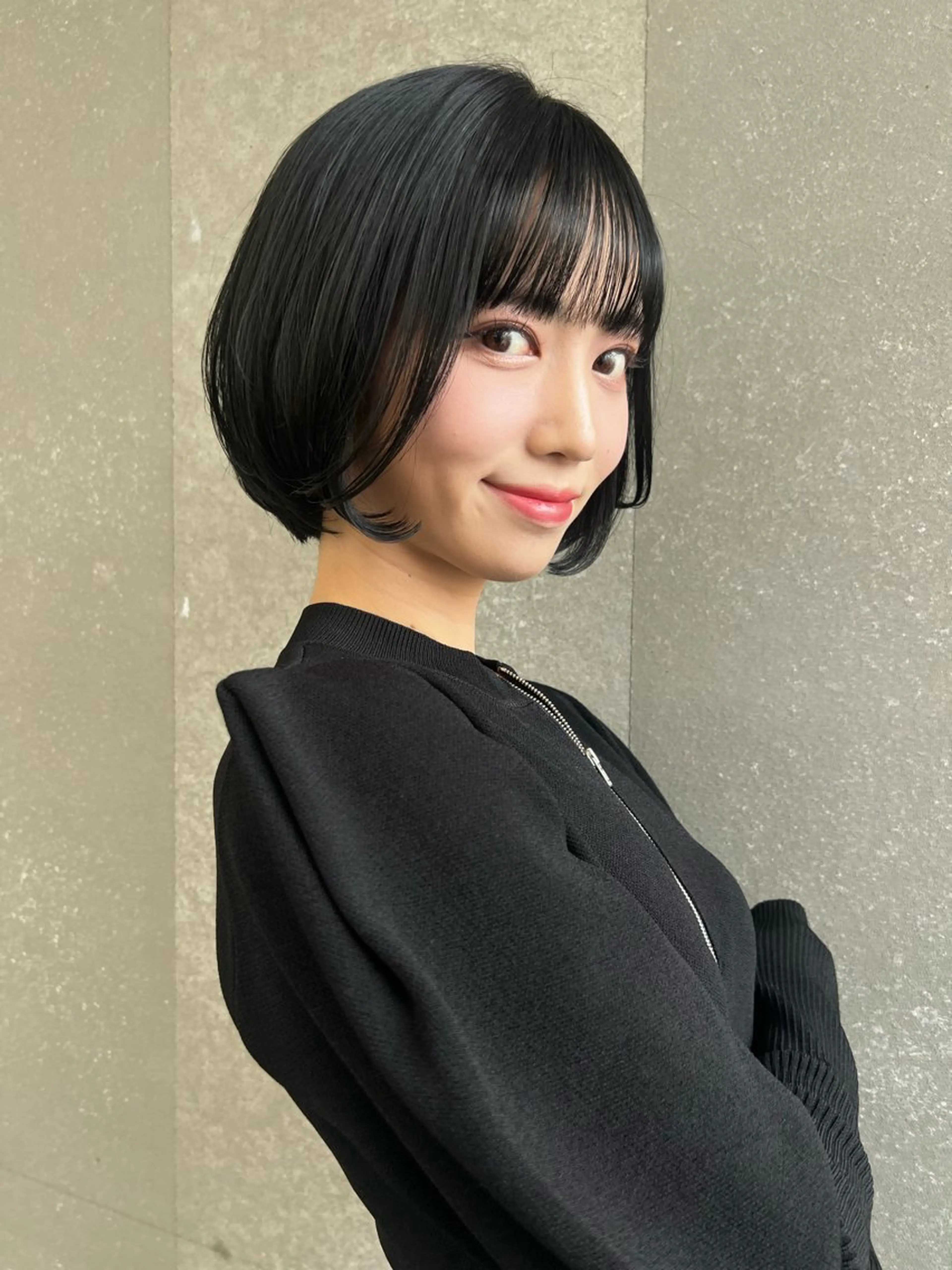 ショート カラー 艶透明感カラー/ 髪質改善/三ツ木一生のヘアスタイル