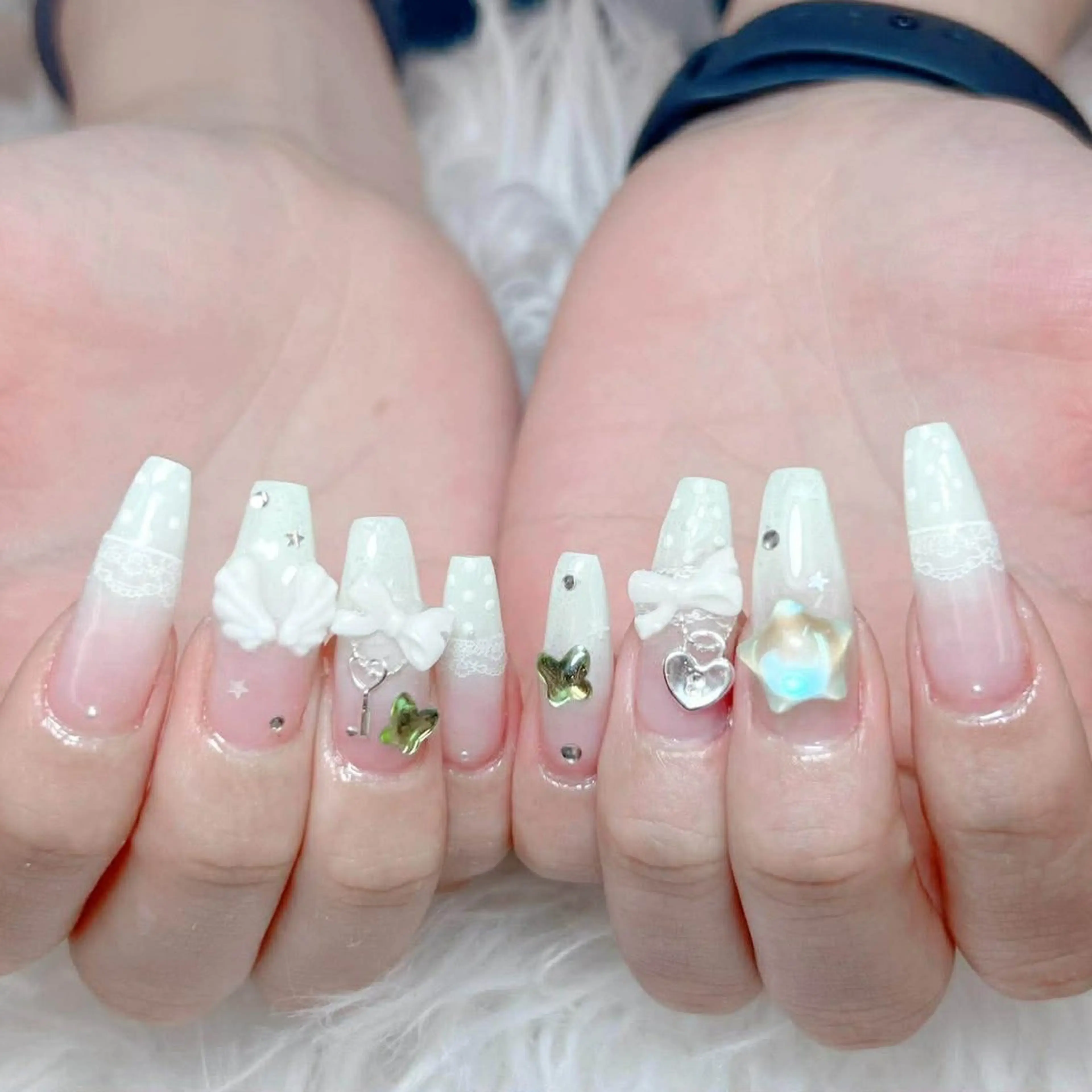 ネイル ANH NAIL ゴテゴテ専門店💎のネイルデザイン