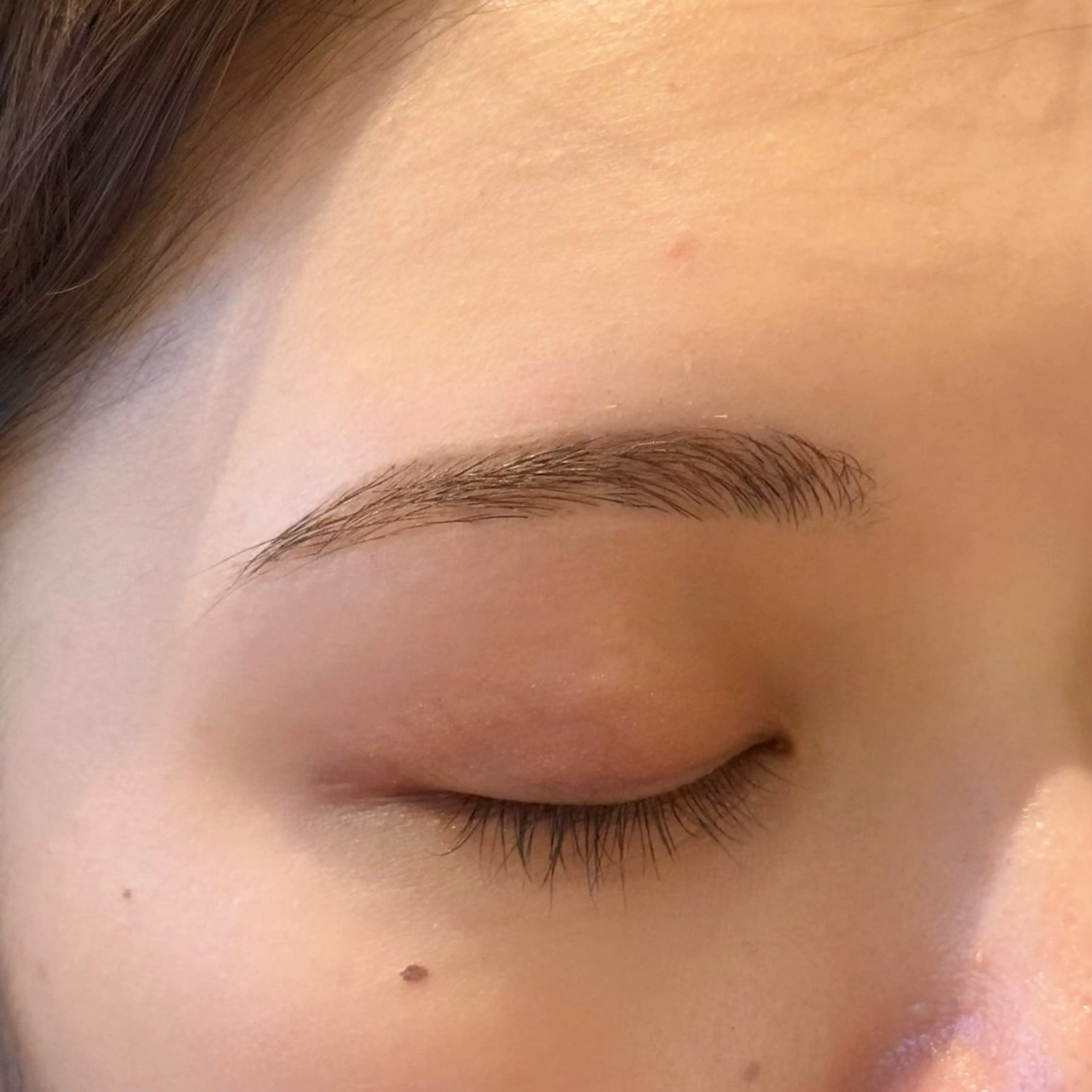 アイブロウ 緒方 海妃の眉毛・アイブロウイメージ