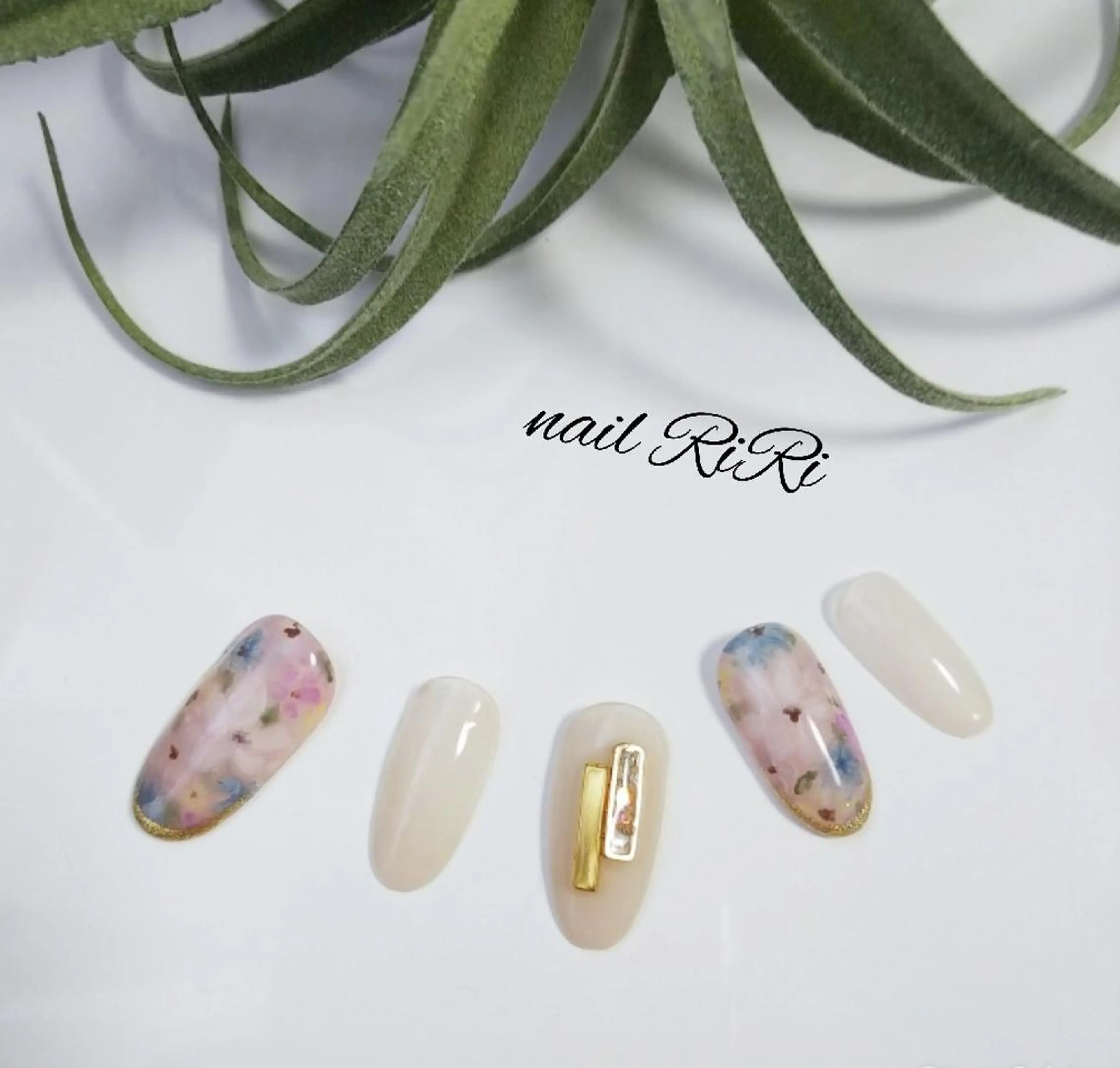 ネイル nail RiRi アトレナチュラのエステ・リラクイメージ