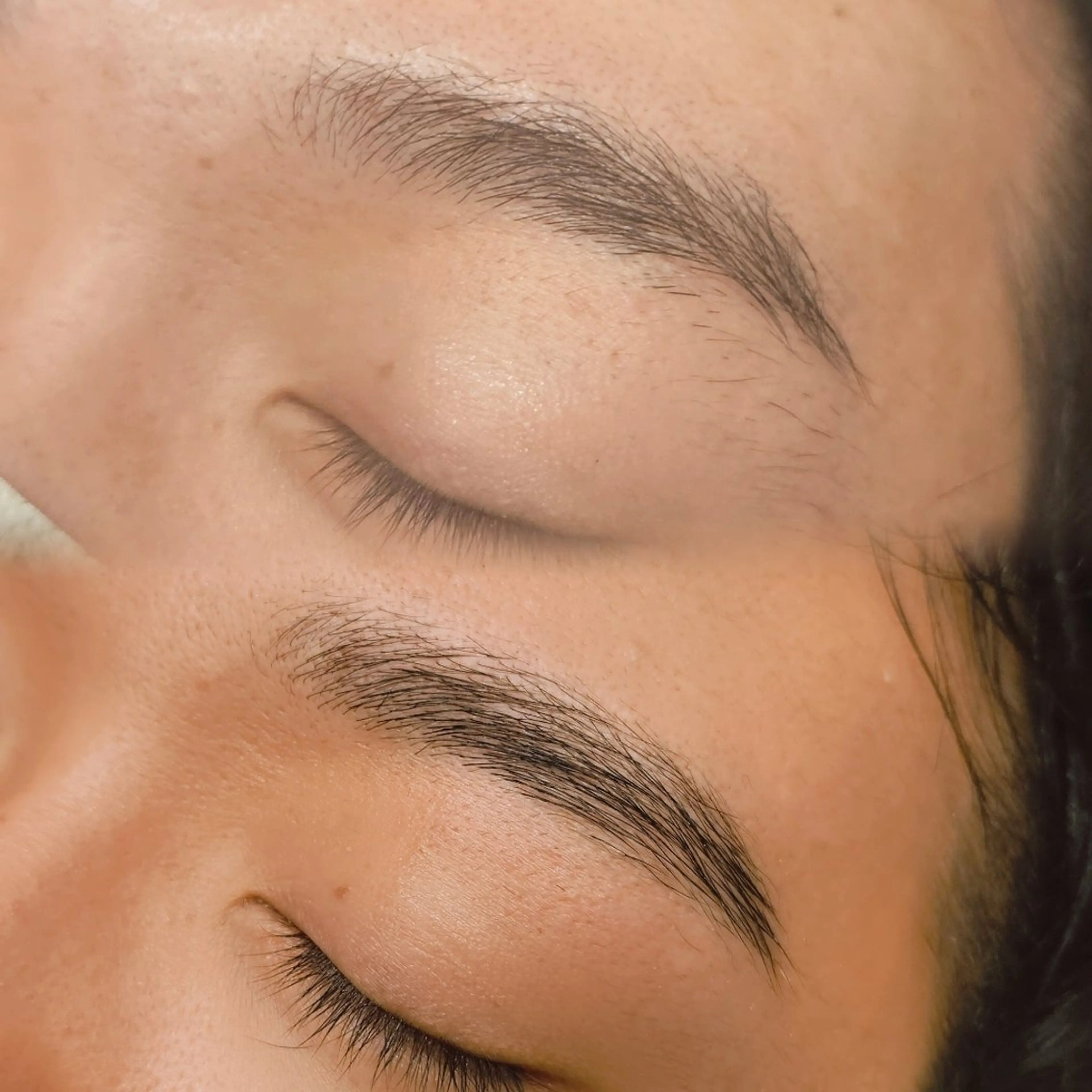 アイブロウ N:bymylash naoのマツエク・マツパデザイン