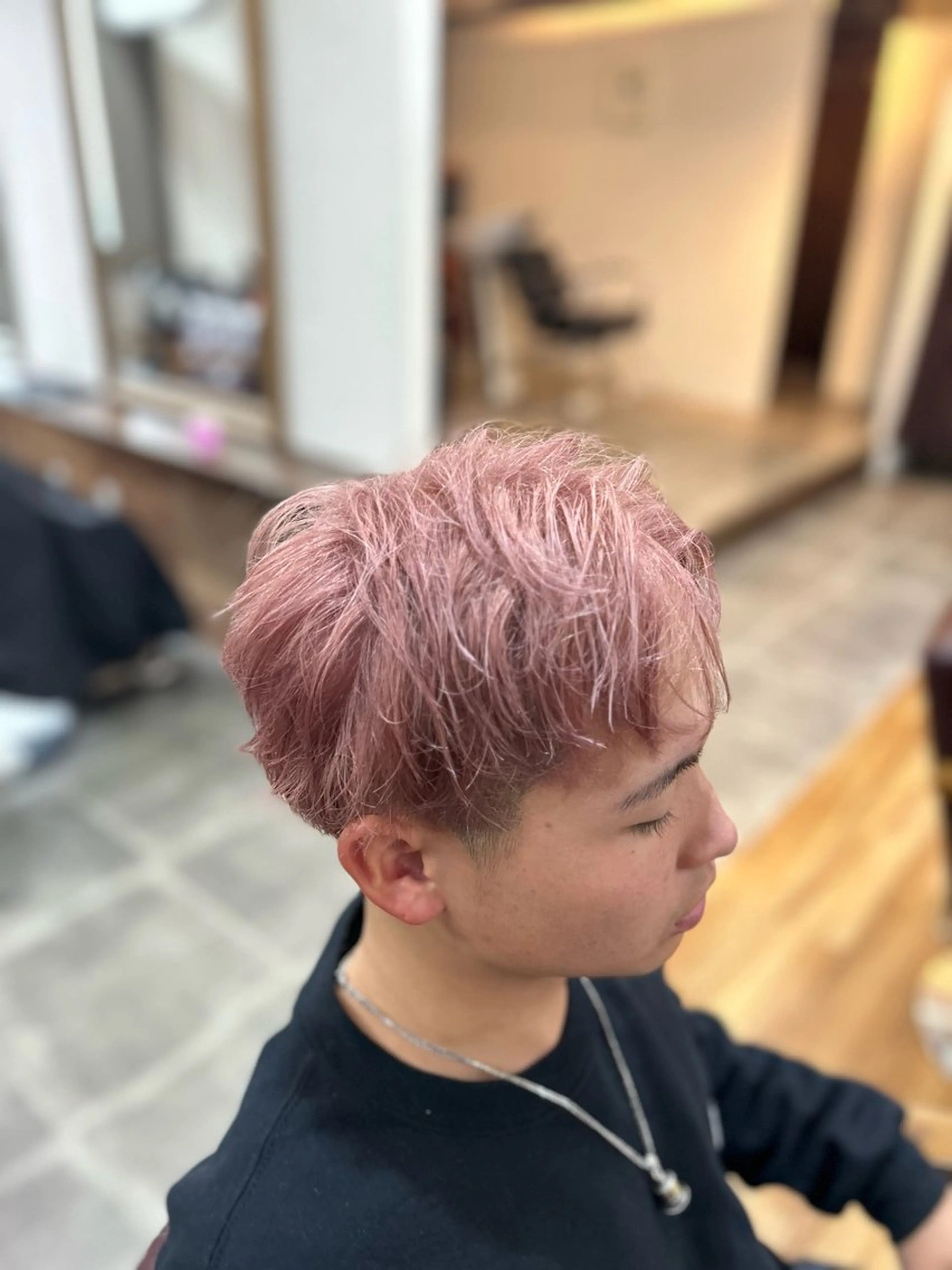 ショート カラー メンズ ピンクカラー カット ヘアカラー トリートメント CECIL hair なんば店所属・メンズパーマ 艶髪☆店長☆有馬のヘアスタイル