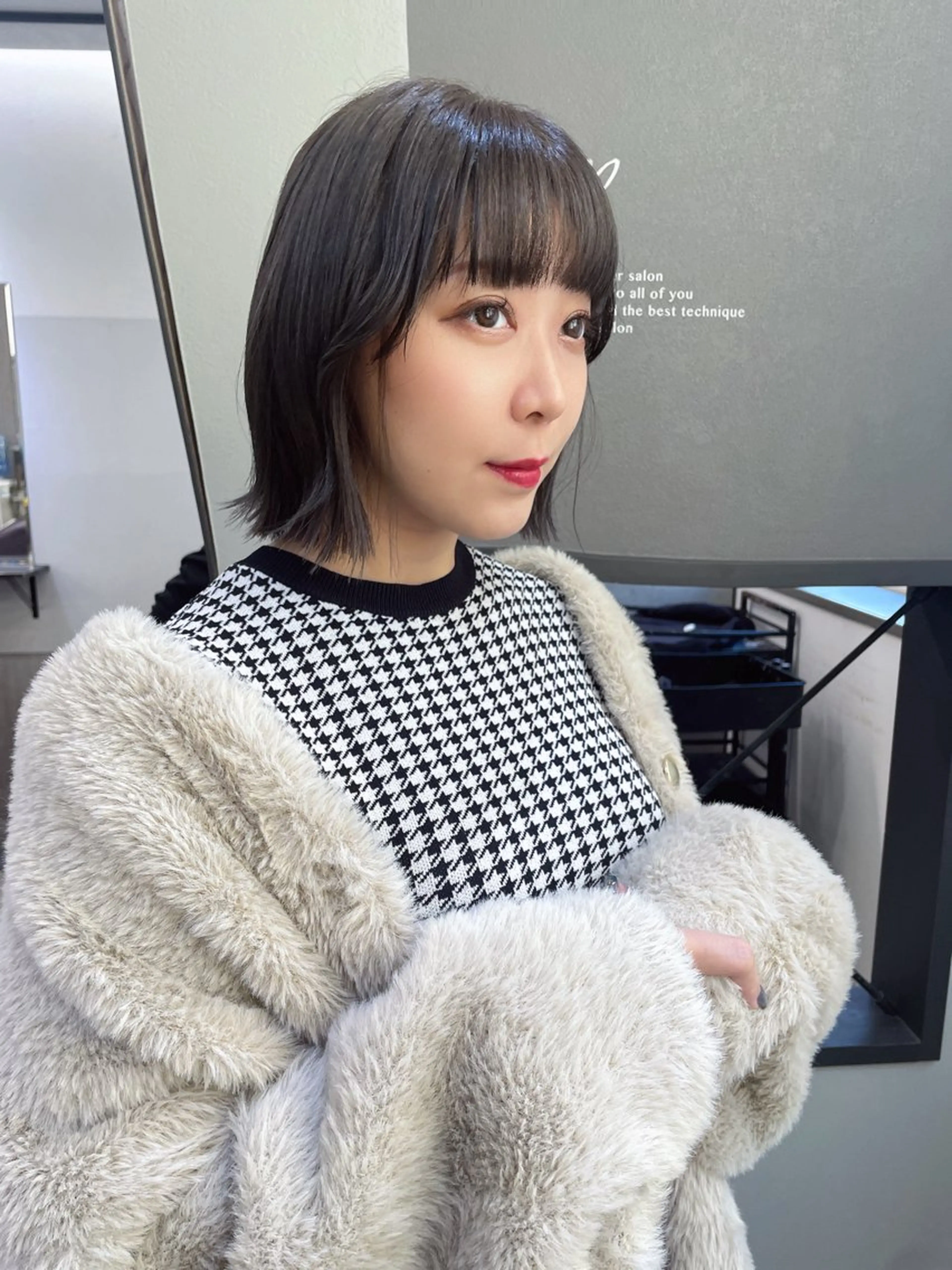 ショート ボブレイヤー ボブ レイヤーカット AIRI layer cut hairのヘアスタイル