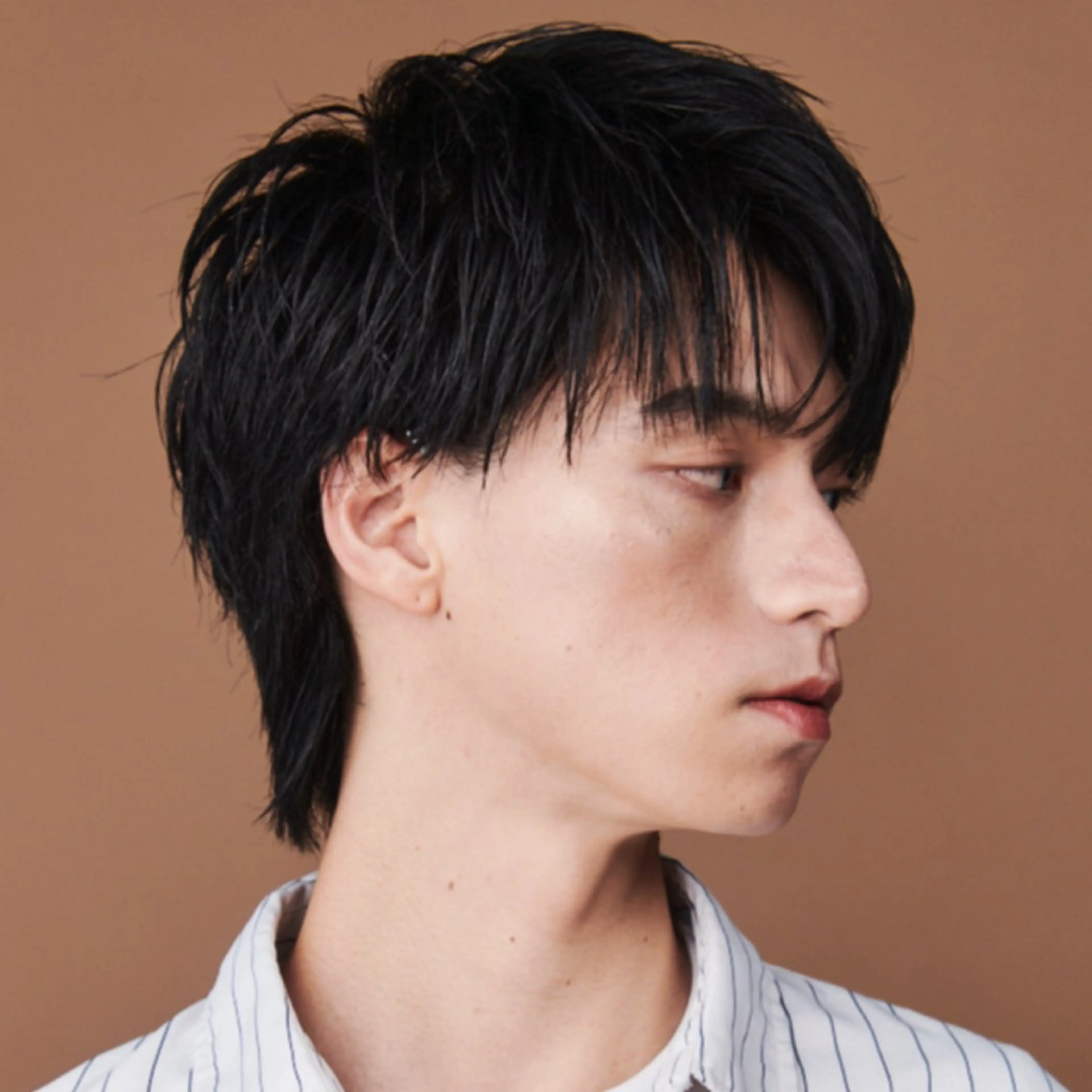 ミディアム パーマ メンズ ミディアムパーマ メンズパーマ くせ毛 縮毛矯正 カット 縮毛矯正 トリートメント ヘッドスパ 【池袋店 店長】伊藤 昂樹/曲がる縮毛矯正のヘアスタイル