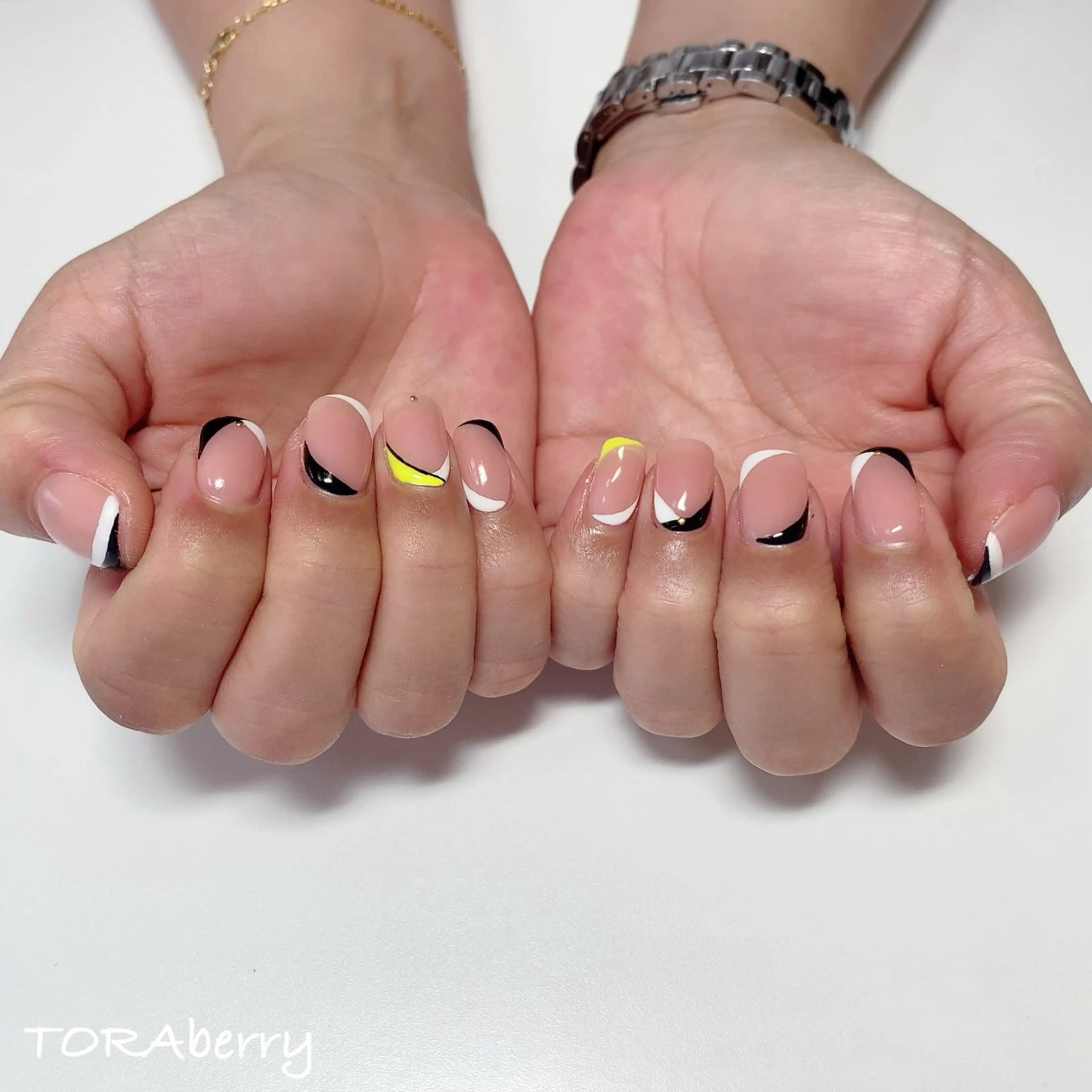 ネイル ハンドネイル ネイリスト なつみのネイルデザイン