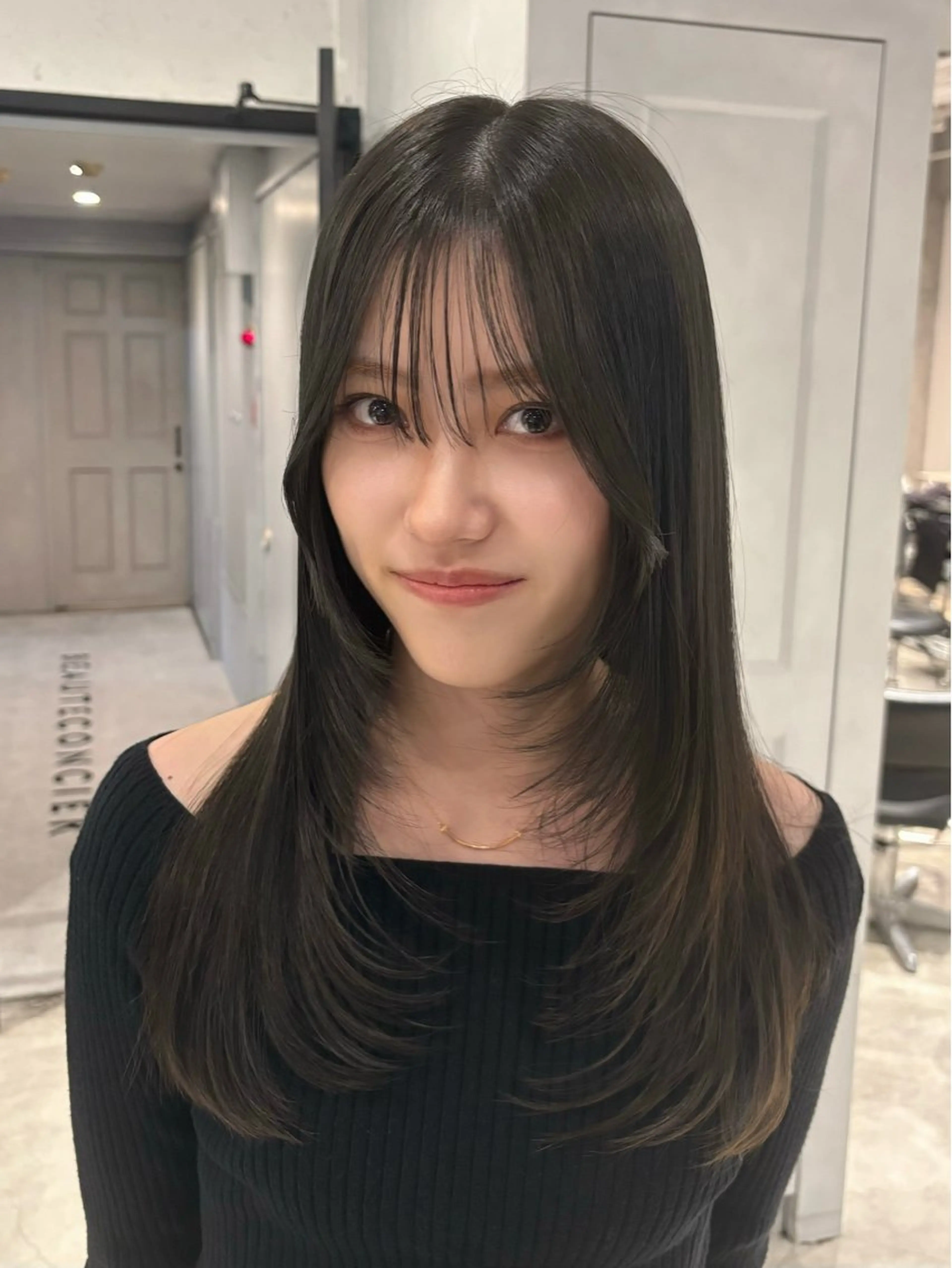 【🔥30%オフ🔥】カット＋ケアカラー＋Aujuaフルトリートメントの写真