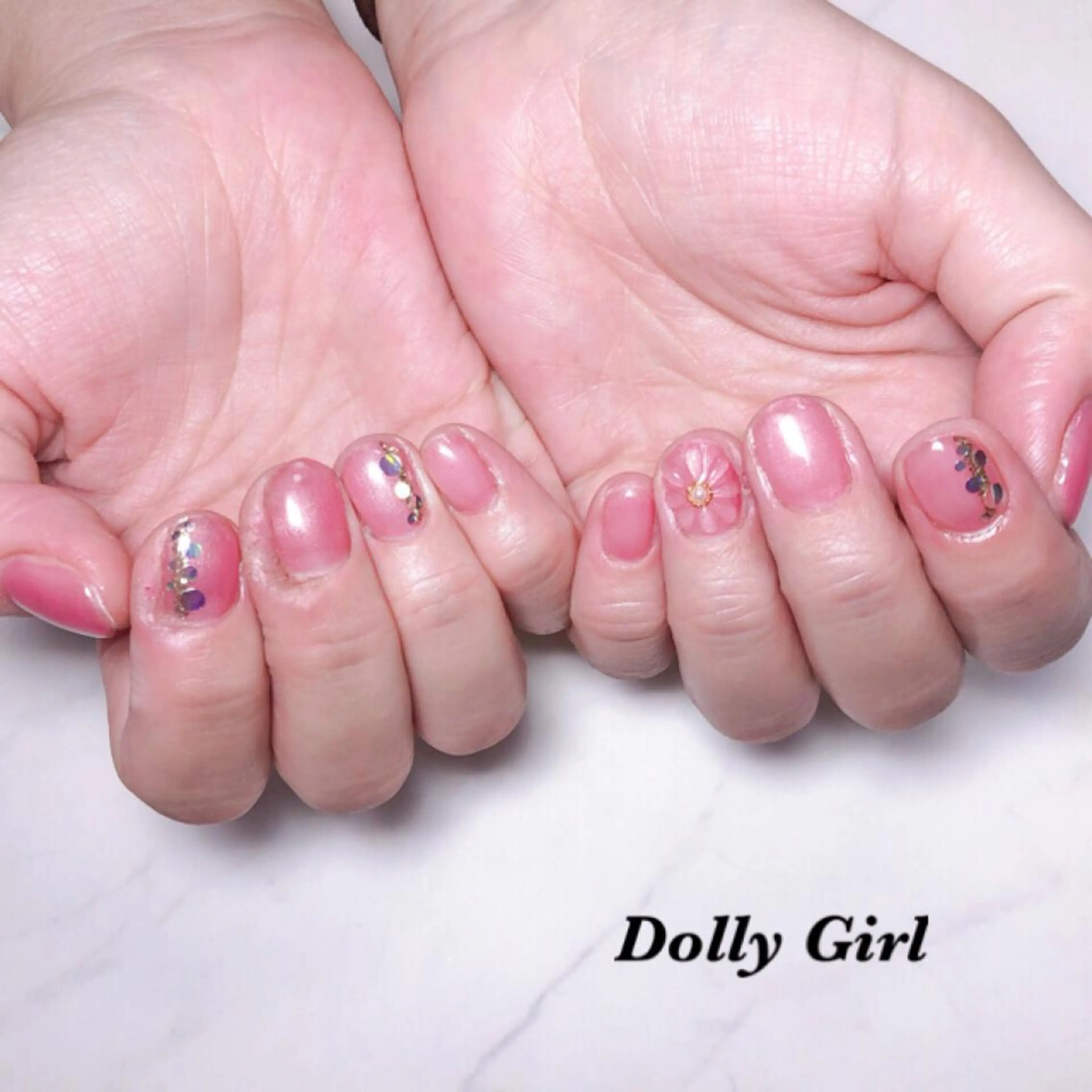 ネイル 個室ネイルサロンDolly  Girl〜ドーリーガール〜所属・DollyGirl KYOKOのネイルデザイン