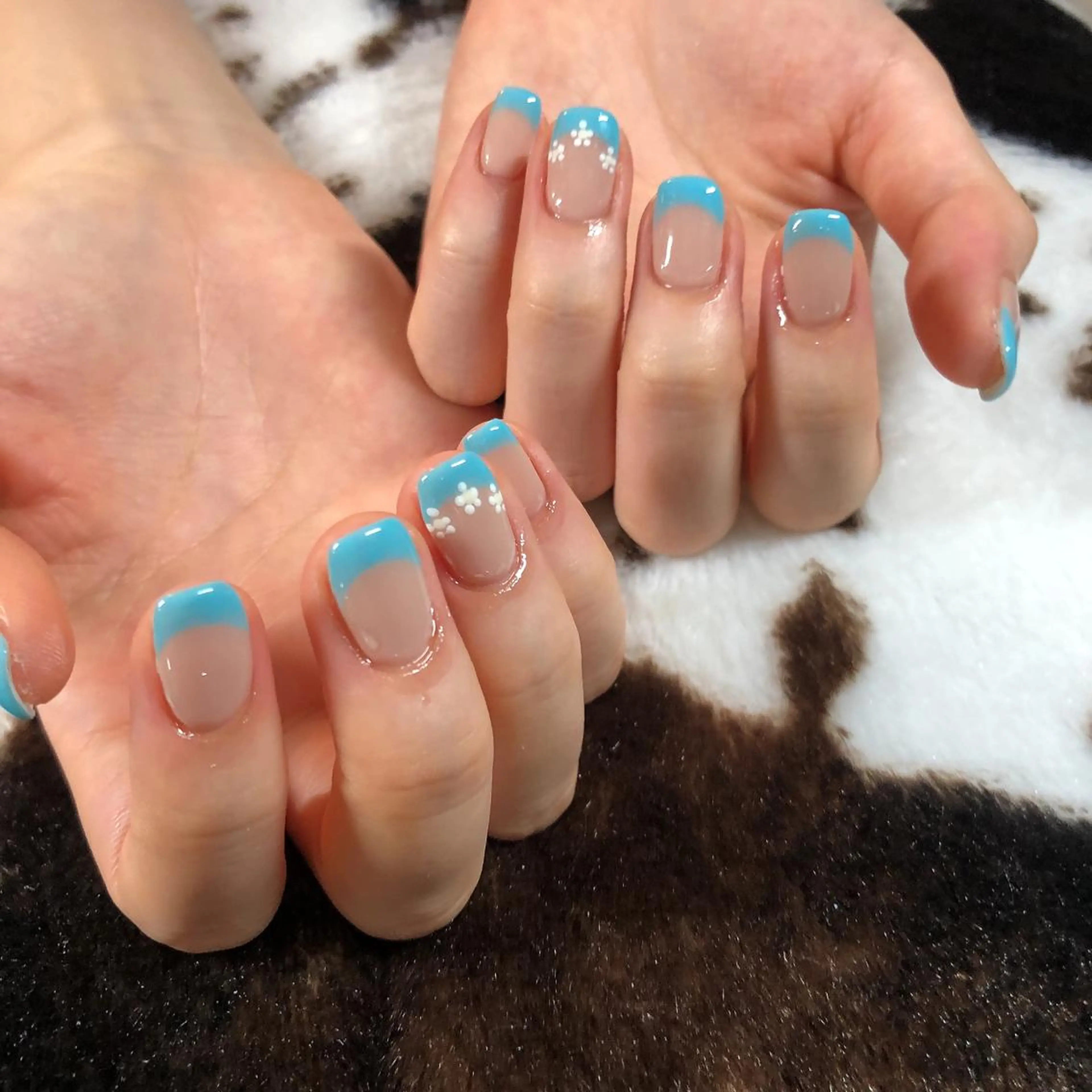 ネイル Nes.Nail所属・Miyagi Asamiのネイルデザイン