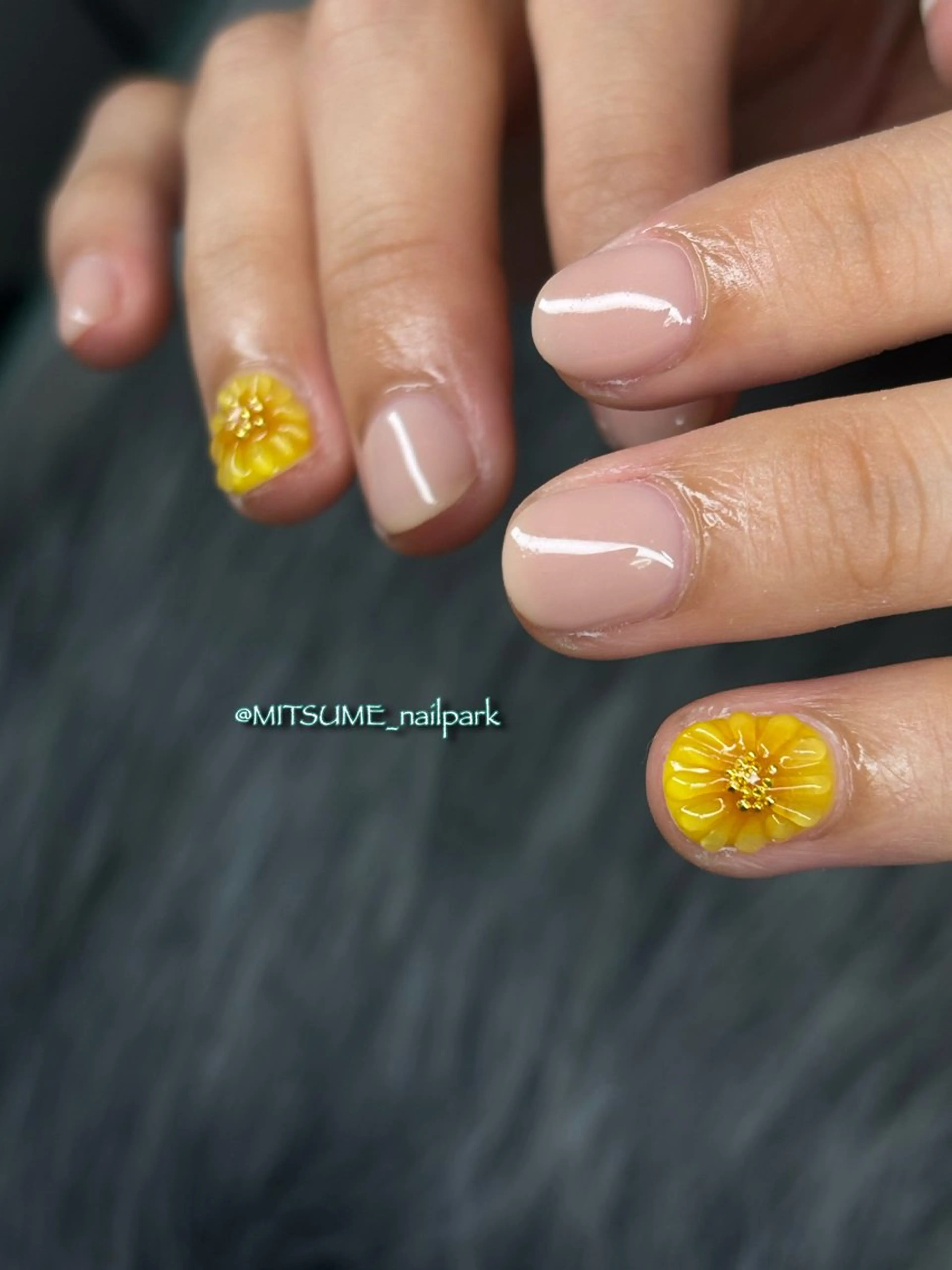 ネイル nailpark_ MITSUMEのネイルデザイン