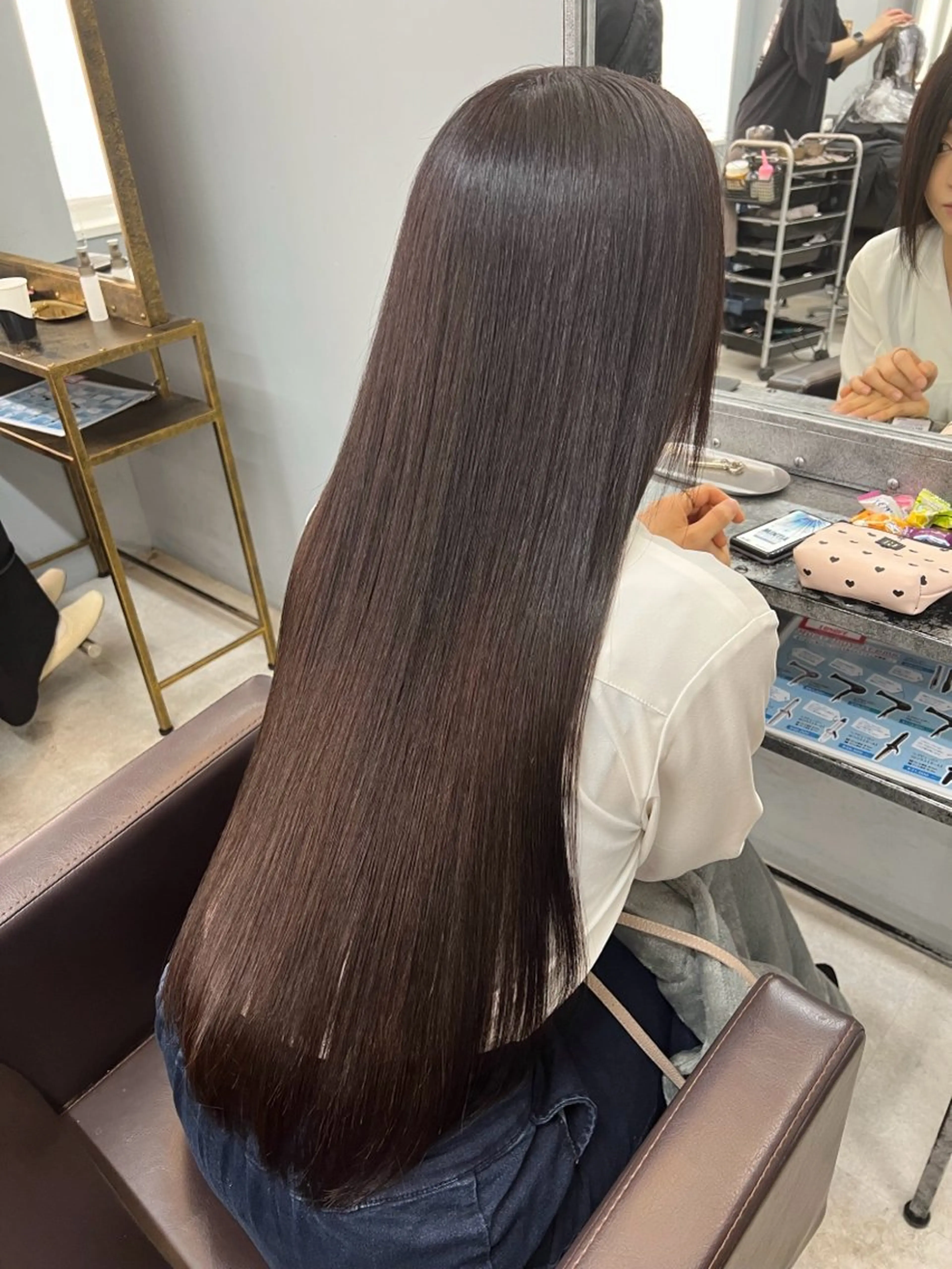 ロング ヘアアトリエOZ 桑野店所属・ツヤ髪矯正 Kanaのヘアスタイル