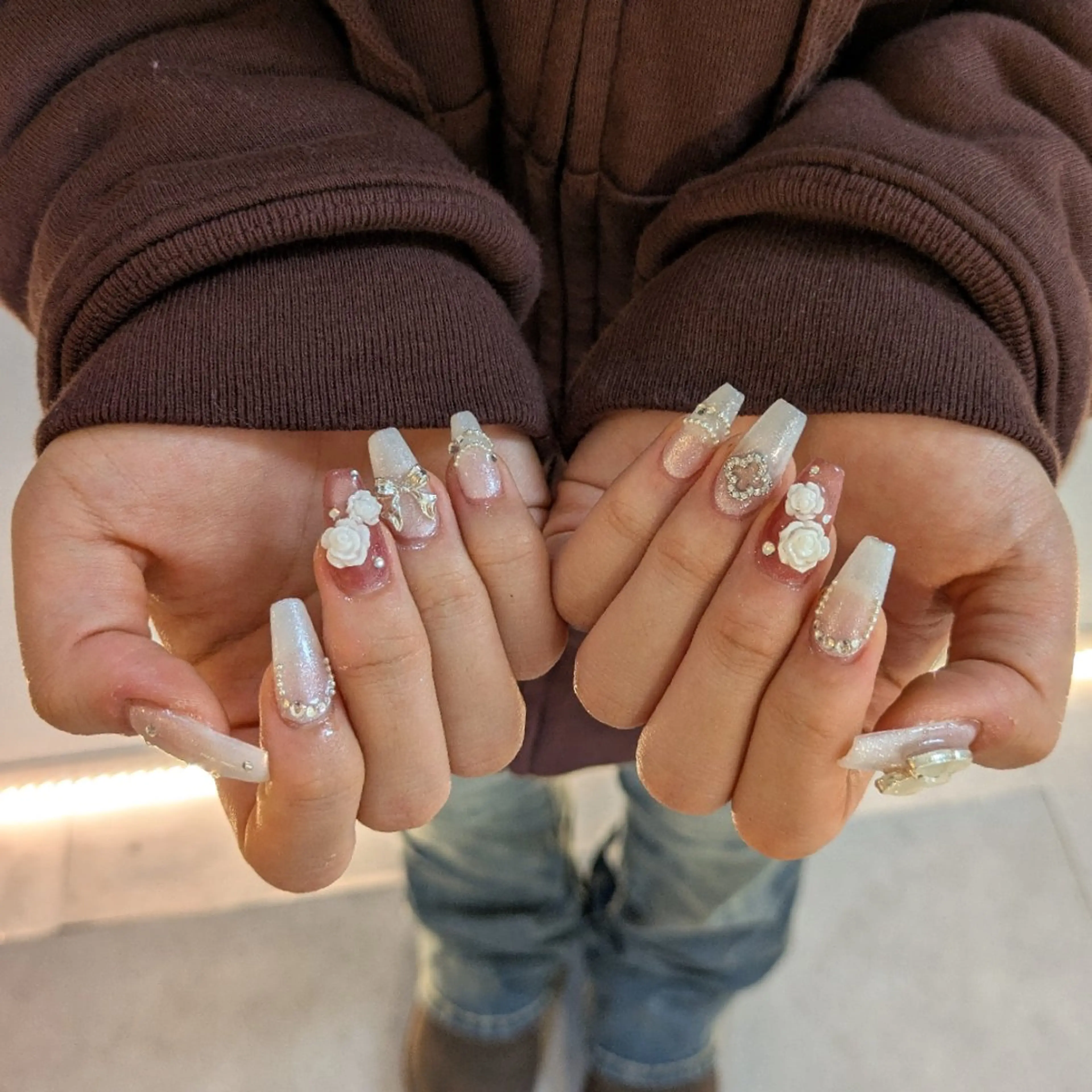ハンド【長さ出し10本💅パーツのせ放題✨】の写真