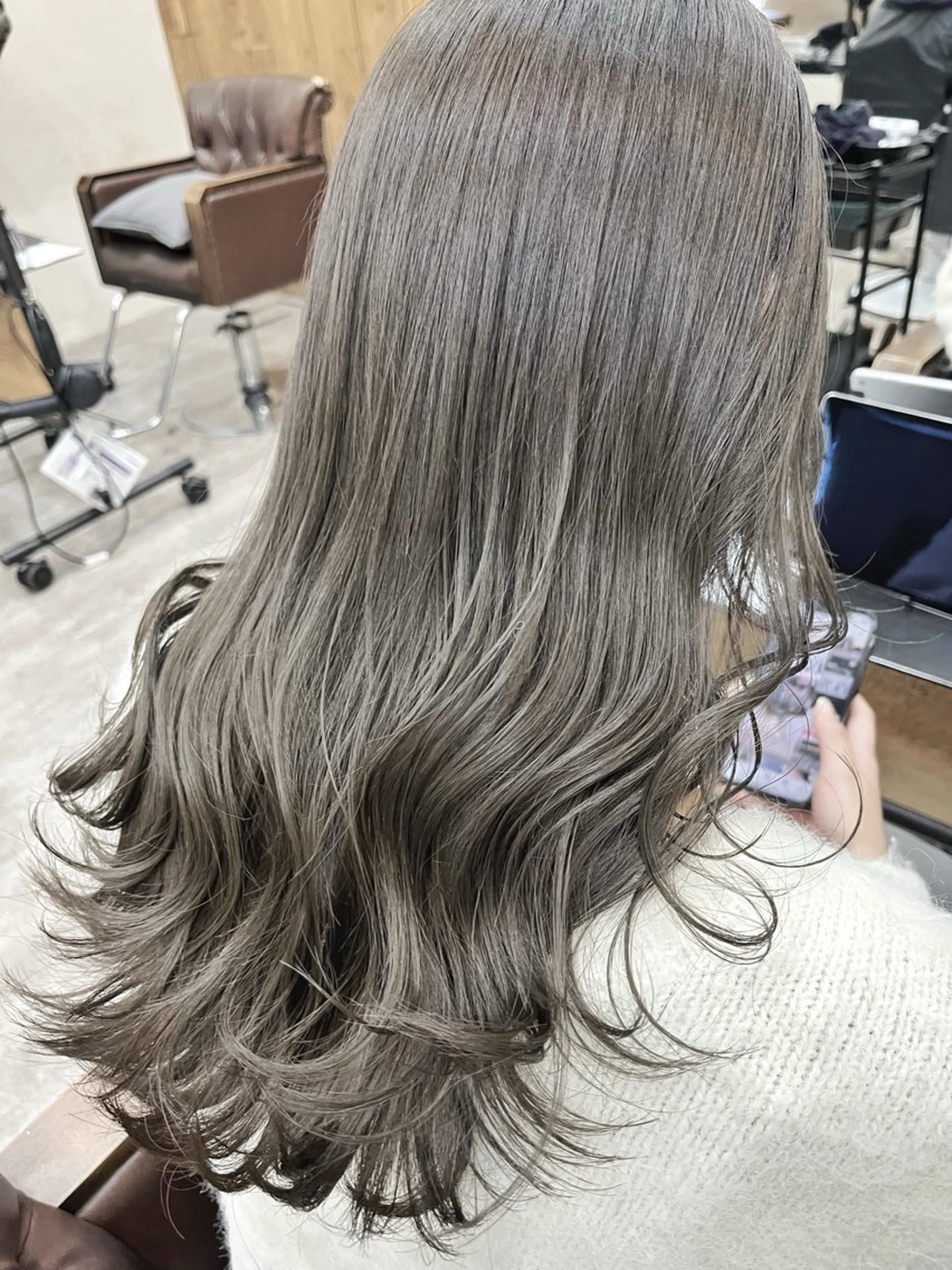 《✨🌈人気No.1🌈✨ミニモ限定》カット+プレミアム美髪カラー+💙ᩚケミカル補修Tr💙ᩚの写真