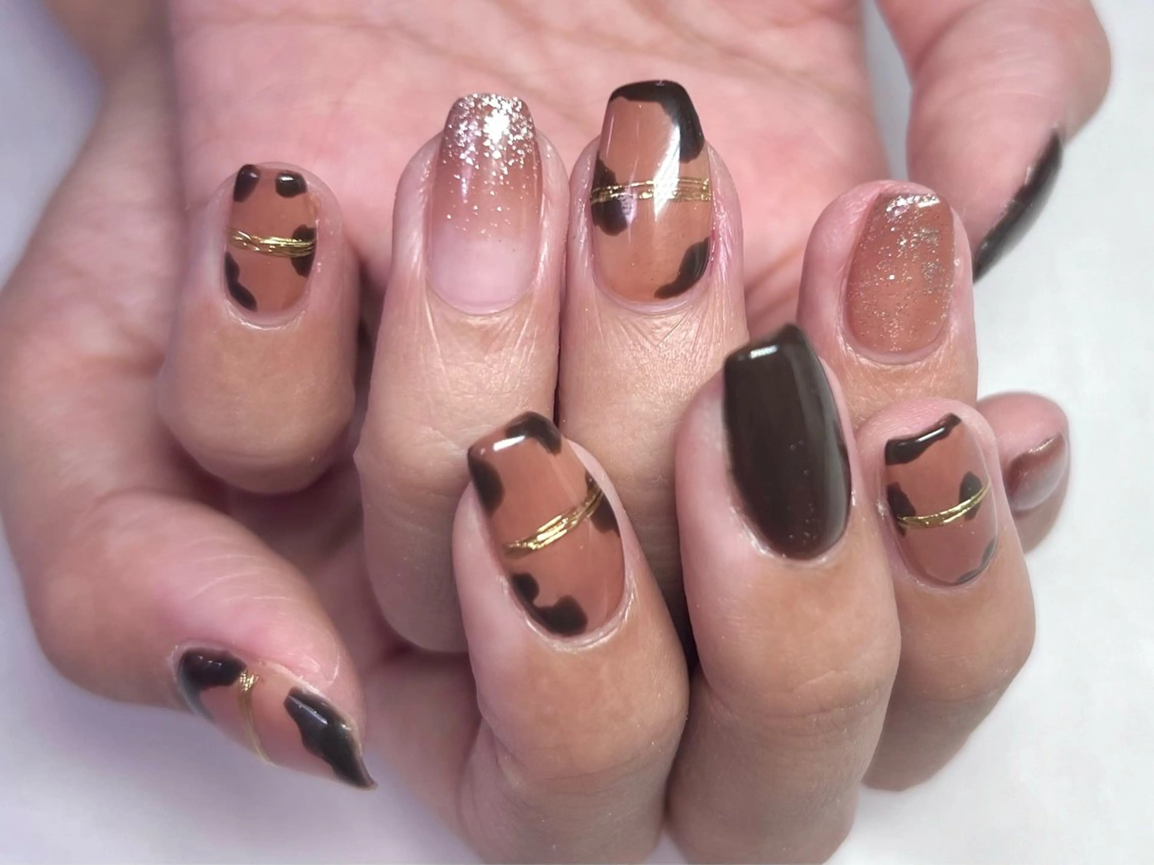 ネイル NAILHOUSEPAPA所属・Shidara Makotoのネイルデザイン