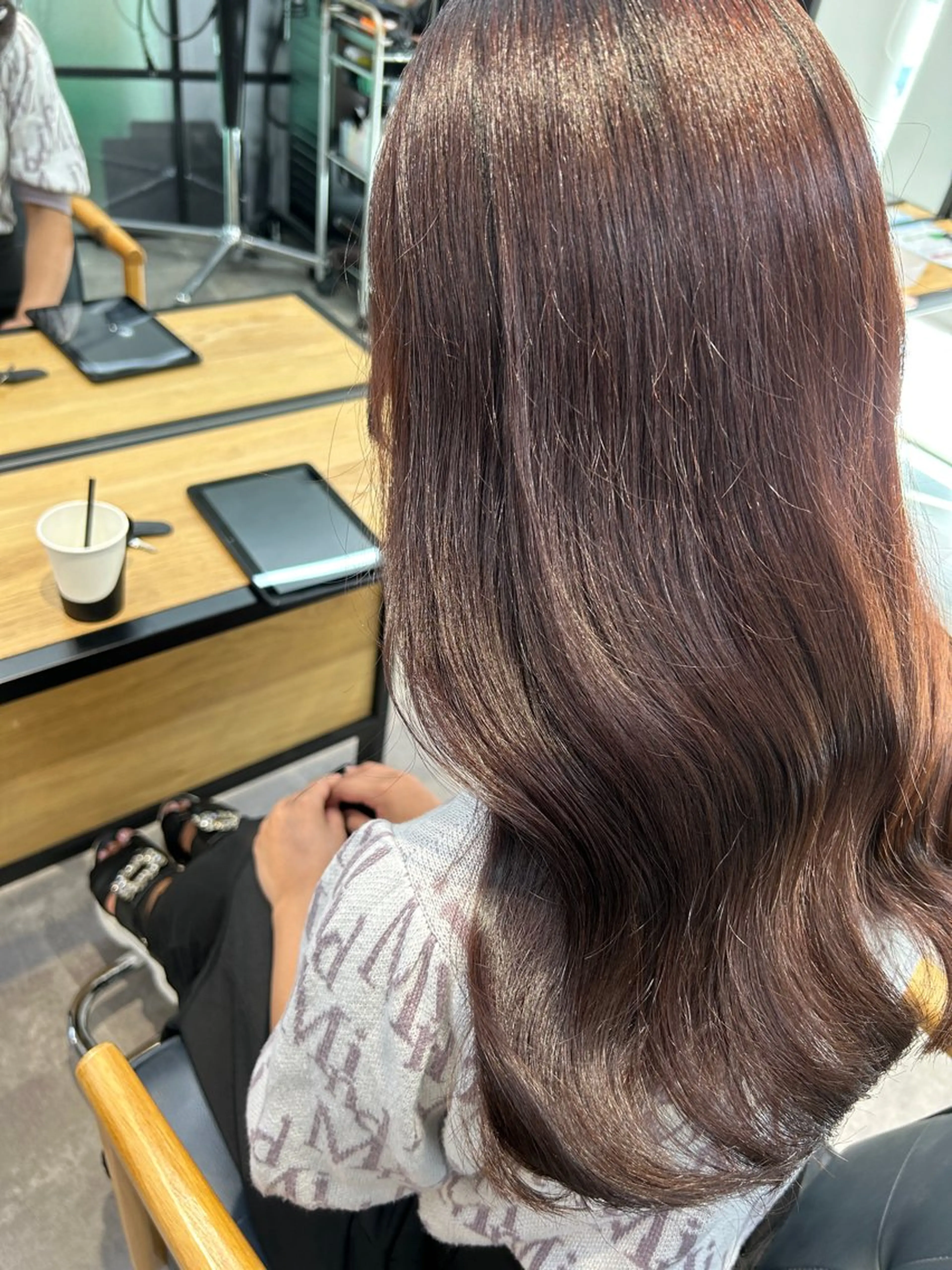 ロング カラー カット ヘアカラー トリートメント newi梅田🫧韓国 ヘア🫧sakiのヘアスタイル