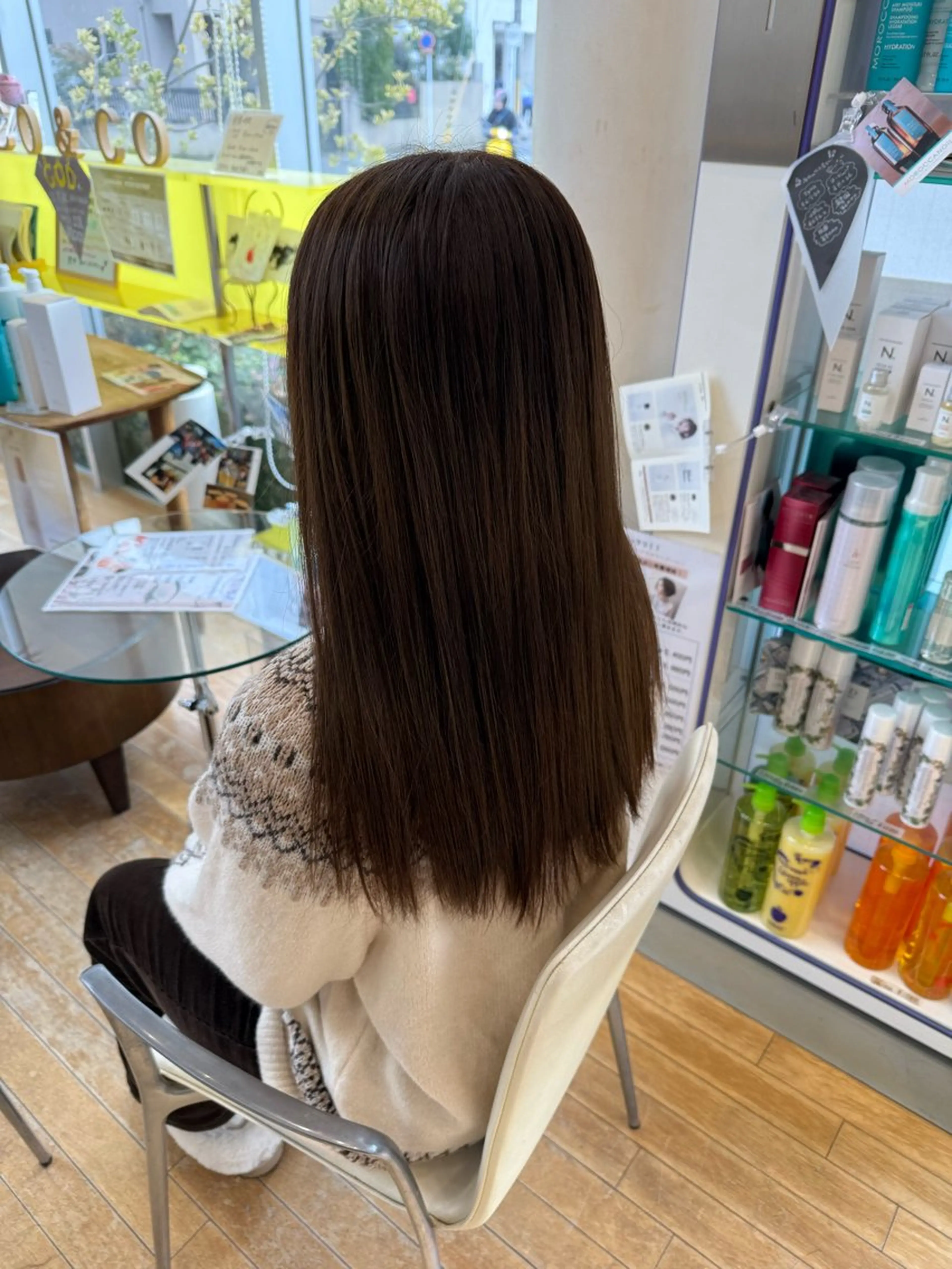 カラー CO&CO HAIR所属・山本 瑠華のヘアスタイル