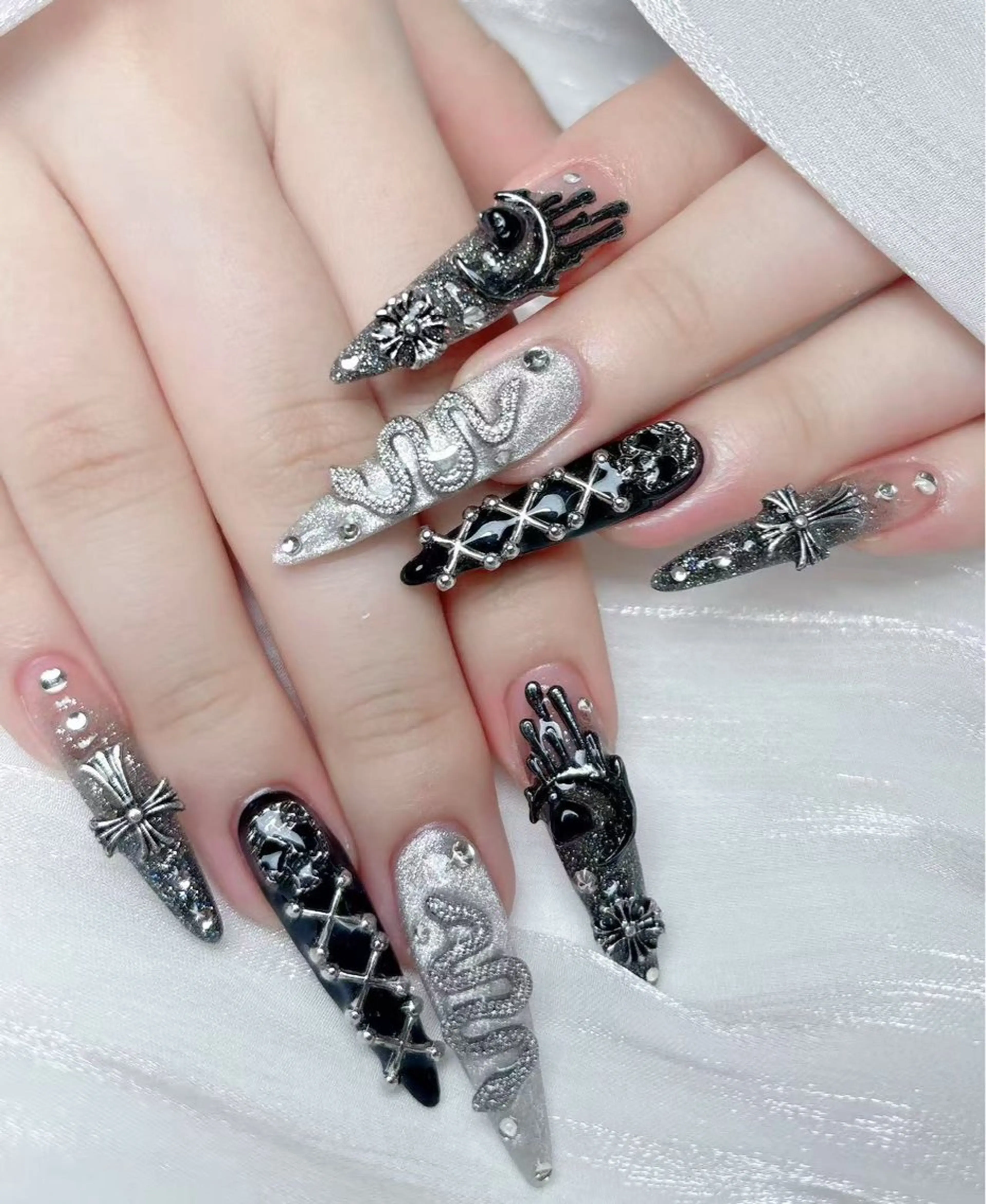 ネイル 🎀M nail salon🎀のネイルデザイン