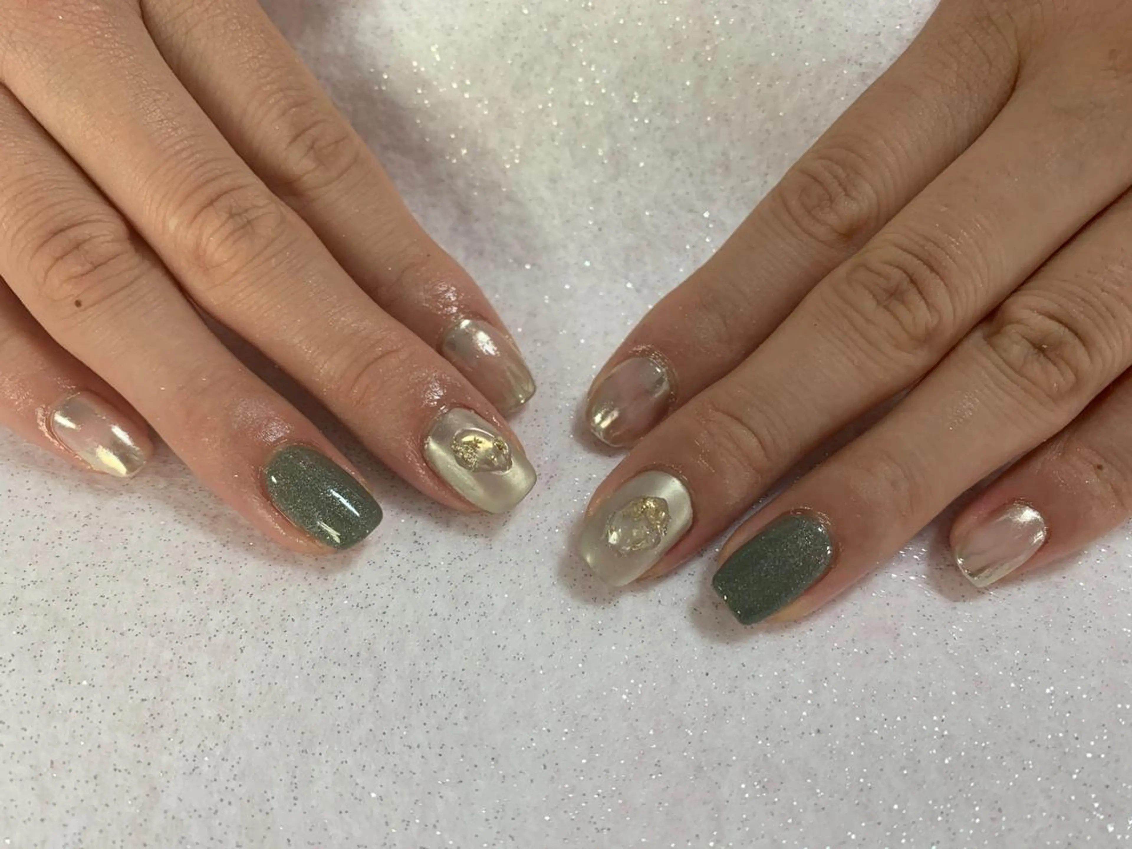 ネイル ハンドネイル 手塚 里奈のネイルデザイン