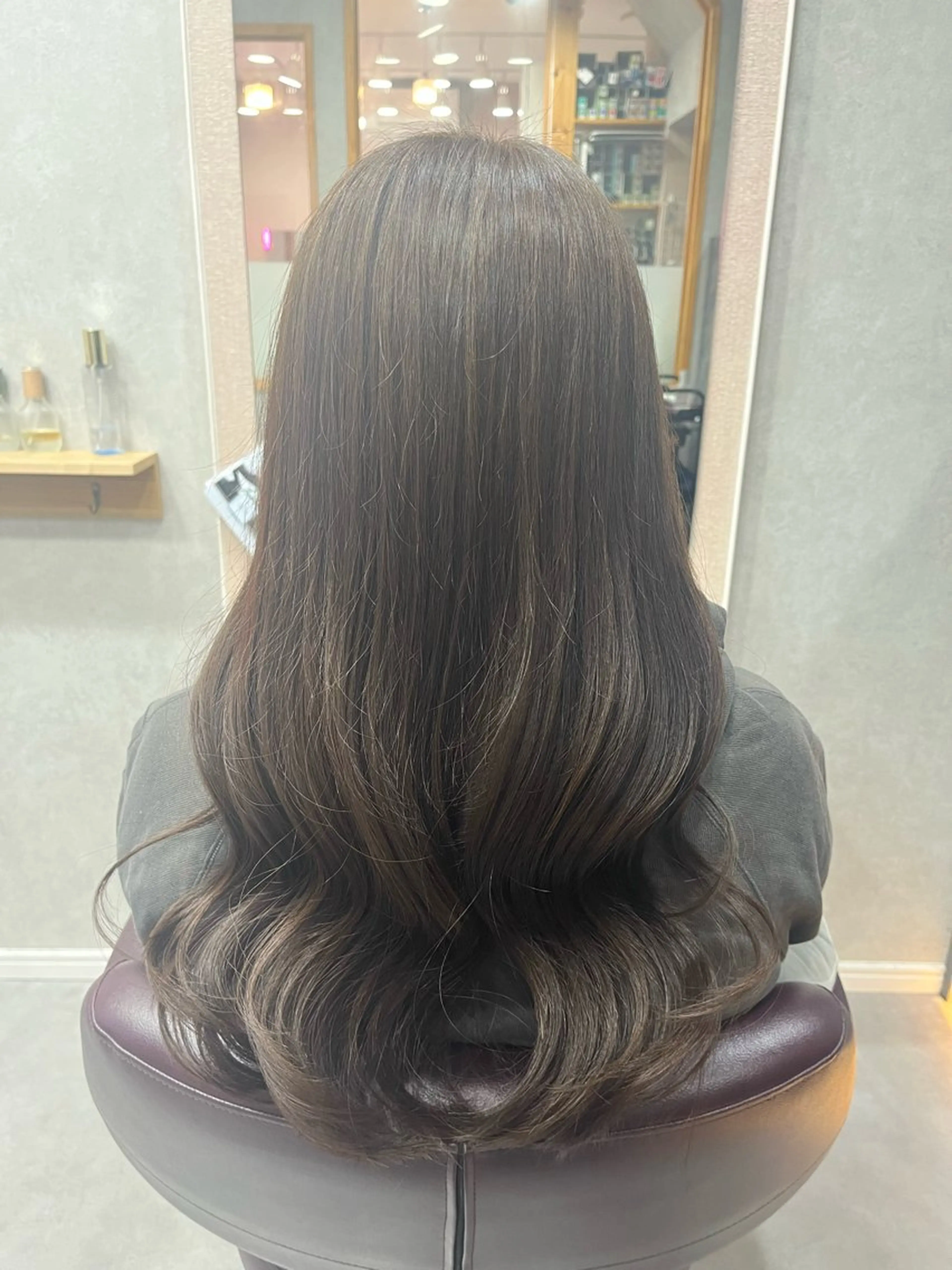 ロング カラー ベージュカラー オリーブベージュ ヘアカラー トリートメント 大森聖 Haney89のヘアスタイル