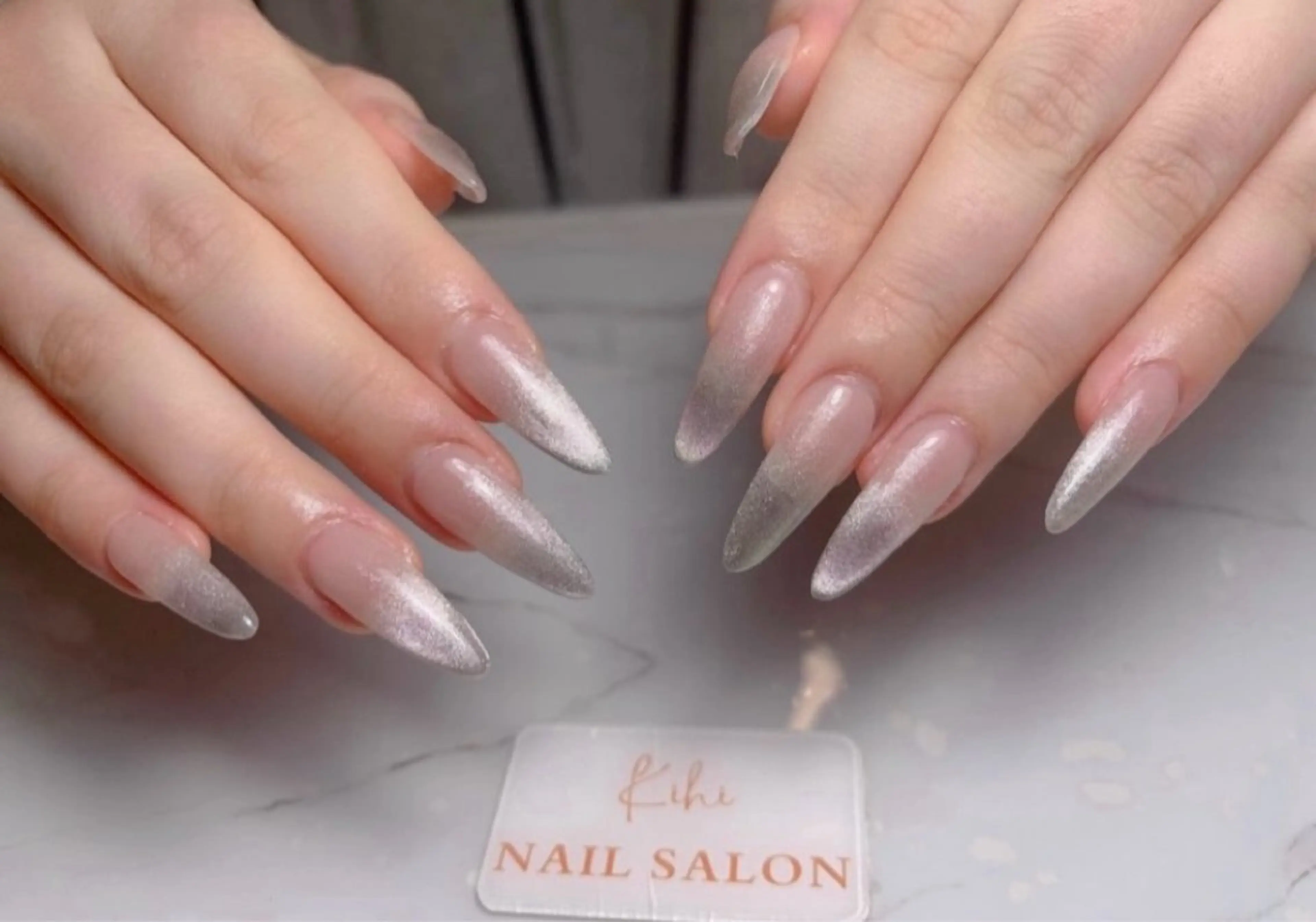 チップ長さだしマグネット ( ジェルオフ無料 )の写真