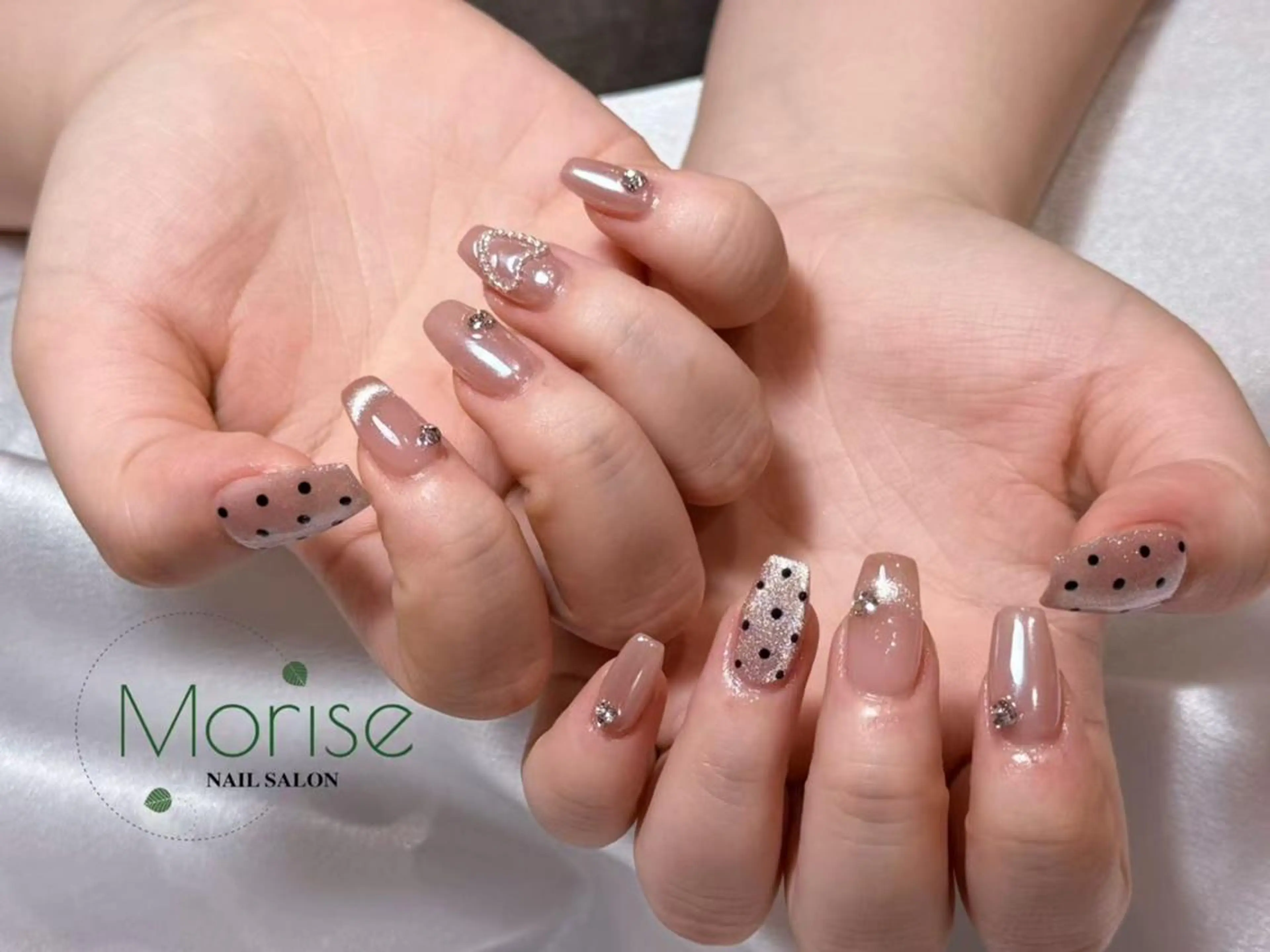 ネイル 長さ出し フレンチネイル ジェルネイル マグネットネイル ミラーネイル ハンドネイル ハンドケア MoriseNail 原宿店のネイルデザイン