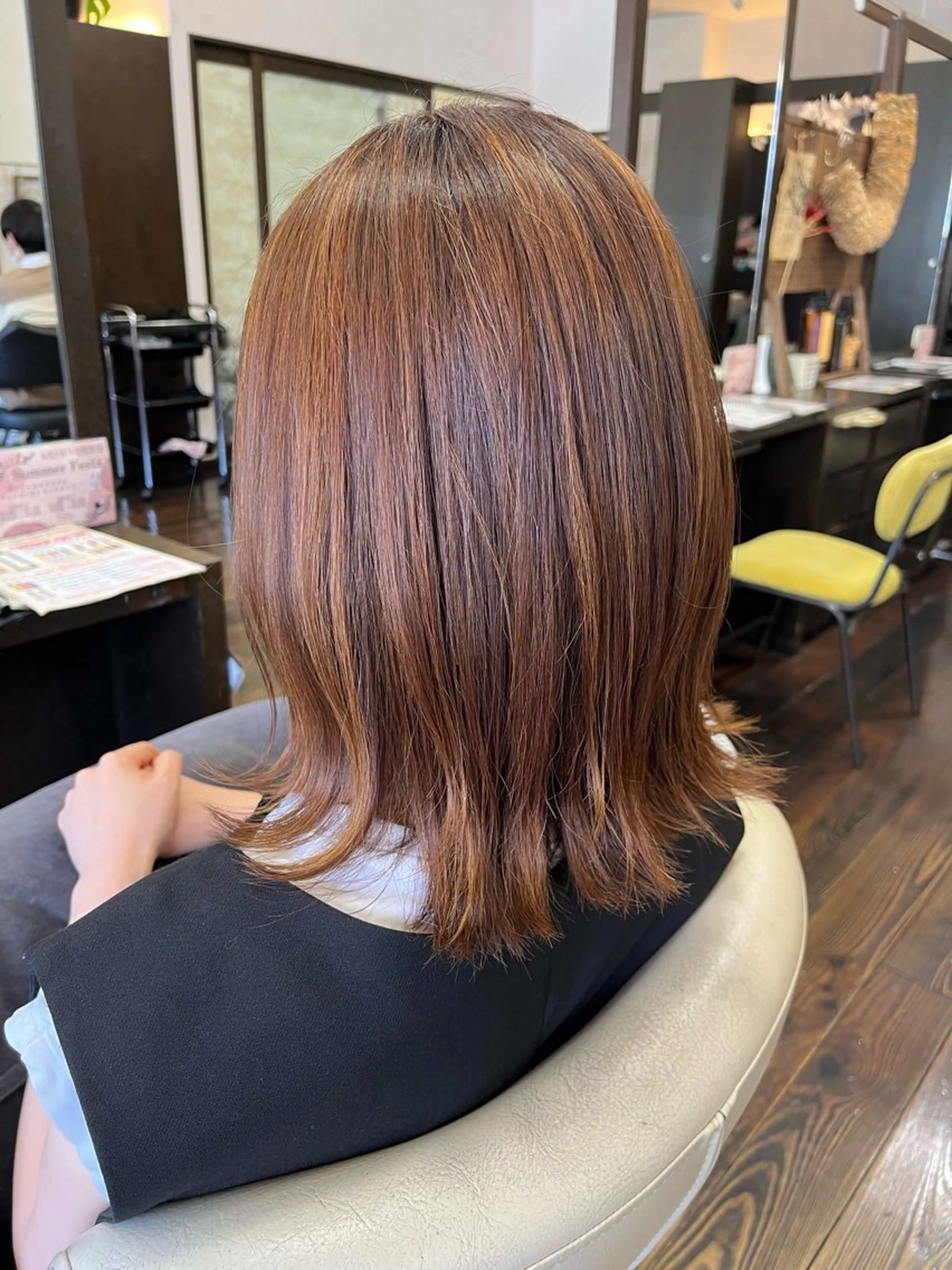 ミディアム 近藤 優羽のヘアスタイル