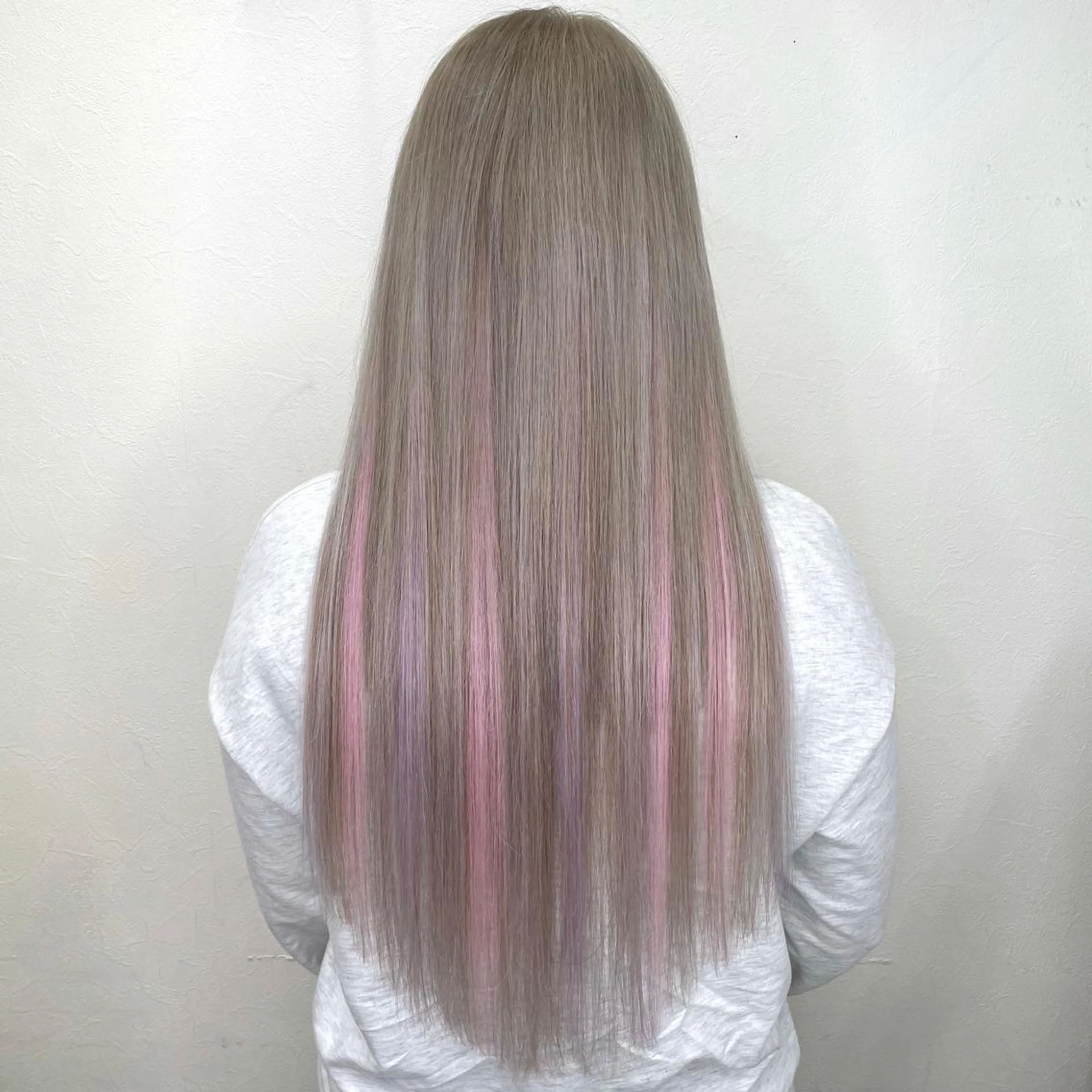 ロング カラー アッシュ ブリーチ ケアブリーチ ピンクカラー パープルカラー KEISUKE/ ブリーチ🧡エクステのヘアスタイル